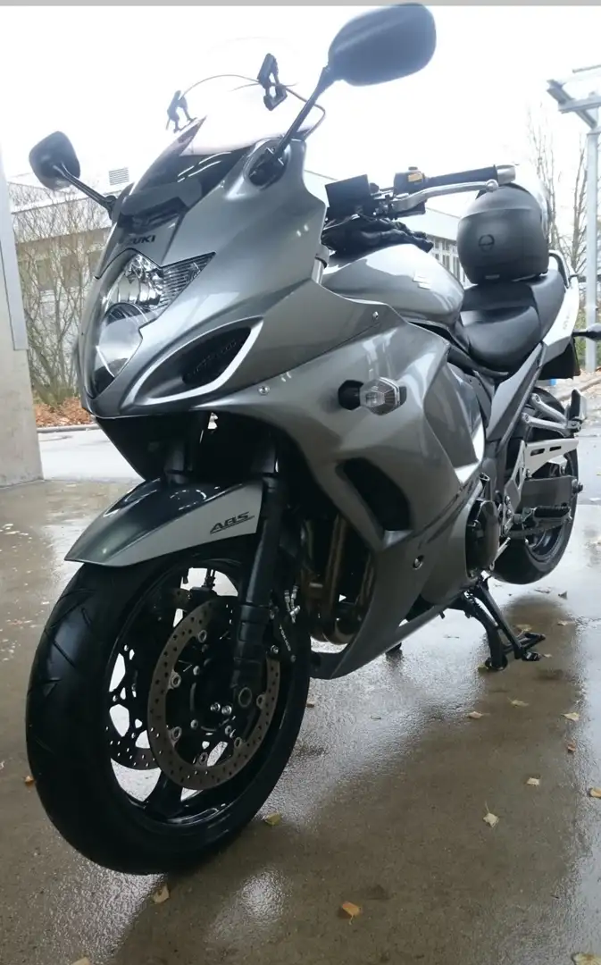 Suzuki GSX 1250 Grau - 2