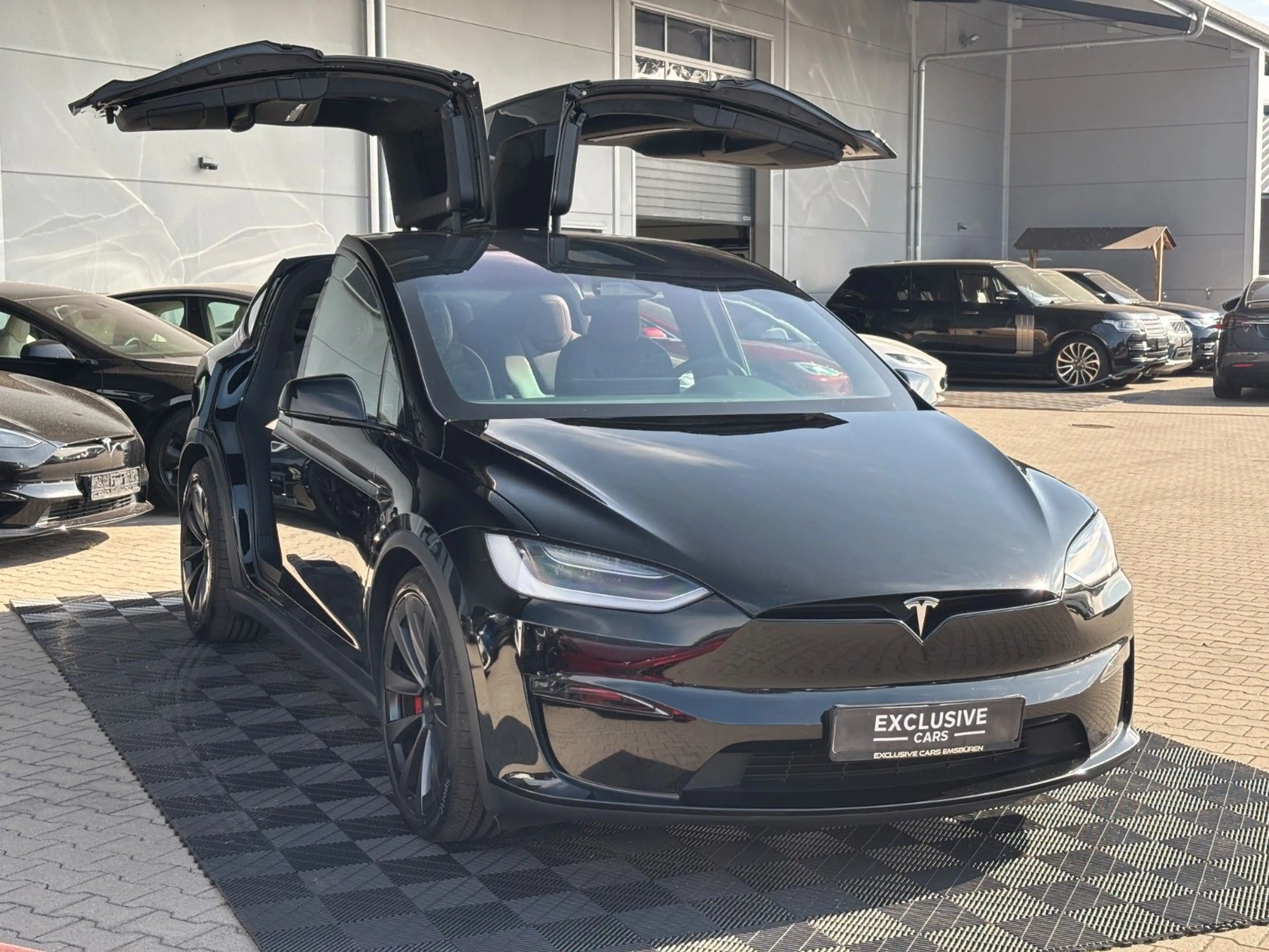 Tesla Model X MODEL X PLAID | HARDWARE 4 | 6 SEATS | 22 INCH | — photo 2