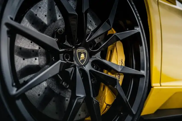 Lamborghini Aventador view 6