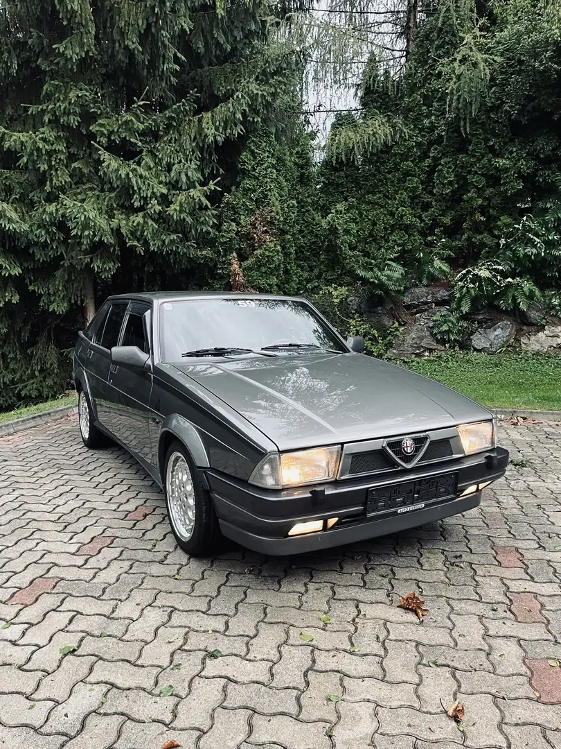 Alfa Romeo 75 2,0 Twin Spark S - 2