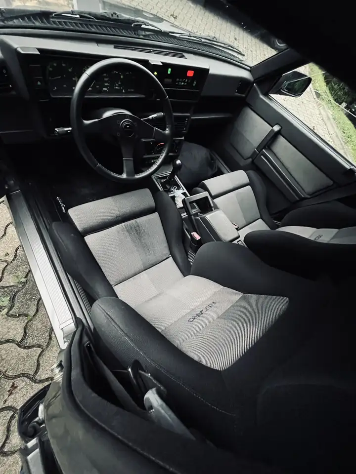 Alfa Romeo 75 2,0 Twin Spark S, foto 5