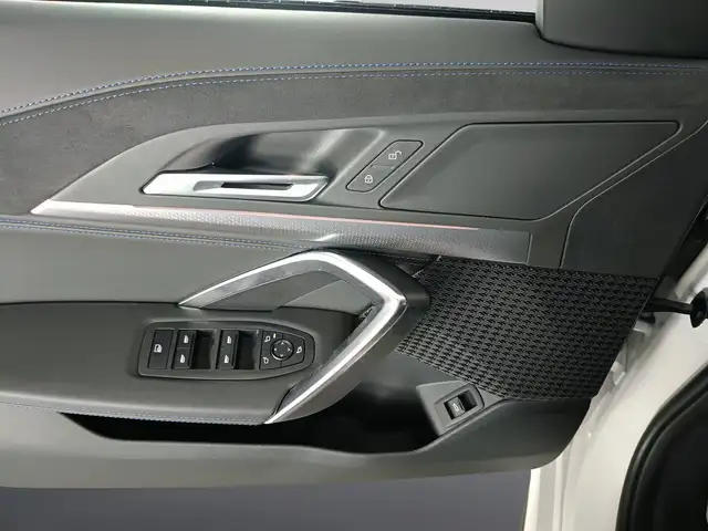 BMW X1 view 19