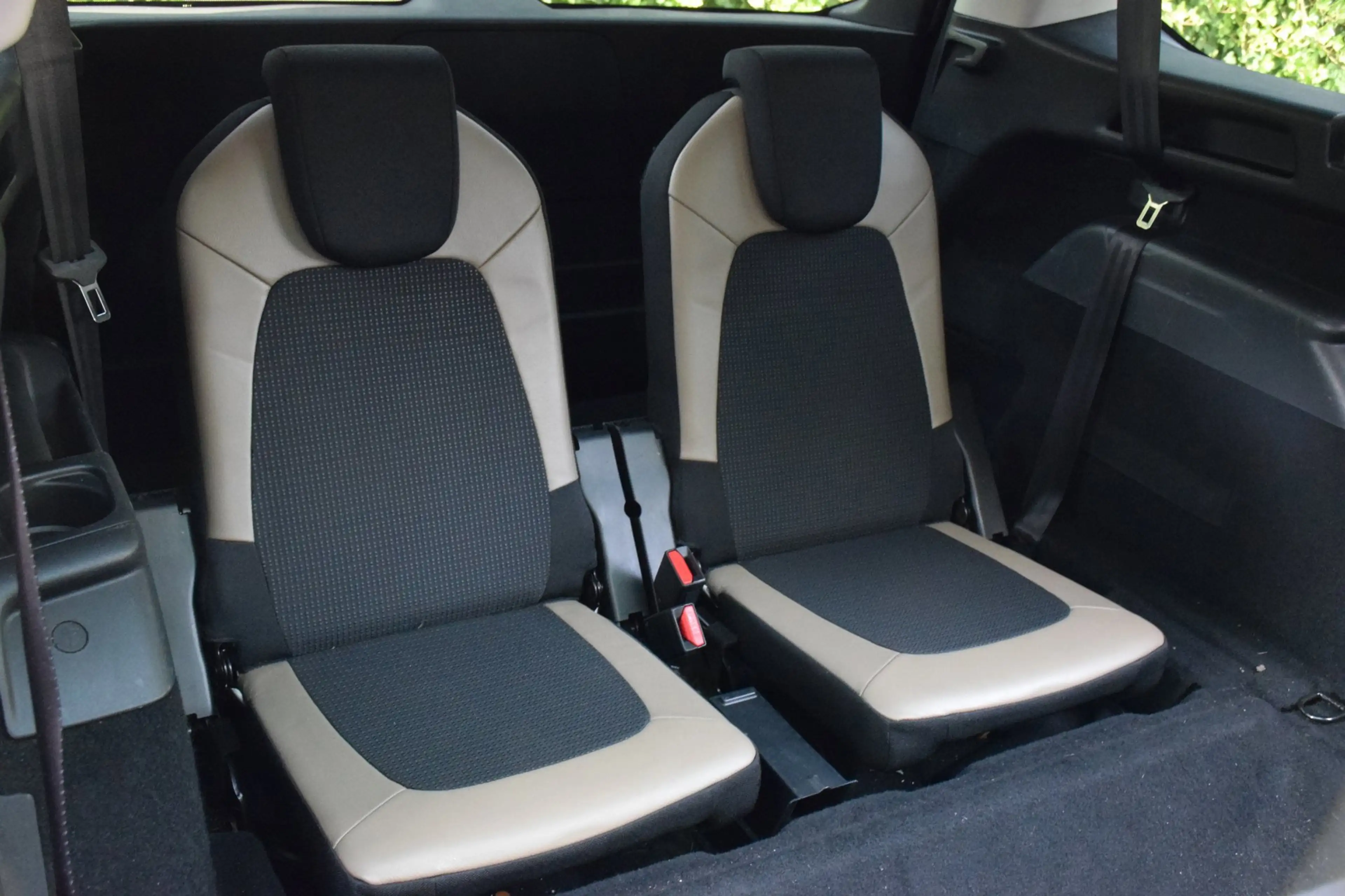 Citroen Grand C4 Picasso 1.2 PureTech Exclusive/Massage/JBL/ — photo 24