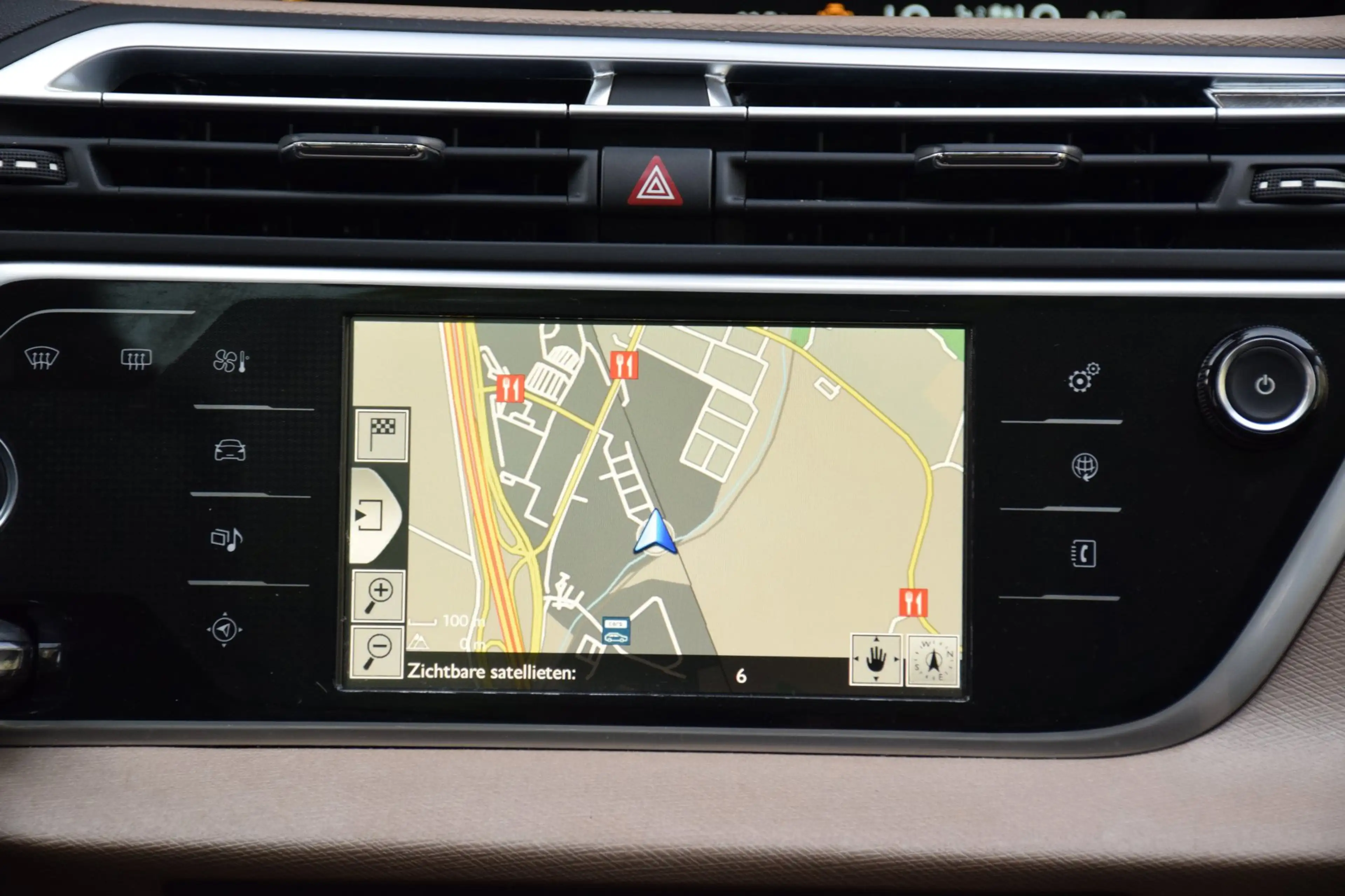 Citroen Grand C4 Picasso 1.2 PureTech Exclusive/Massage/JBL/ — photo 35