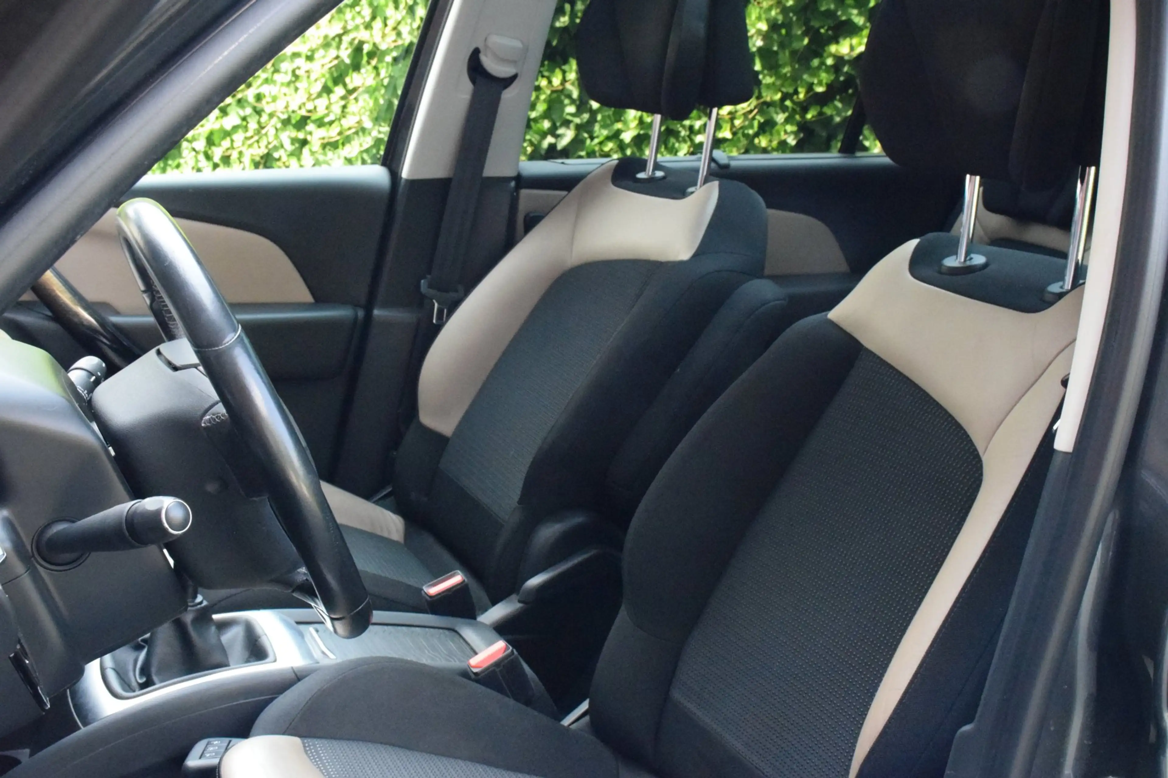 Citroen Grand C4 Picasso 1.2 PureTech Exclusive/Massage/JBL/ — photo 15