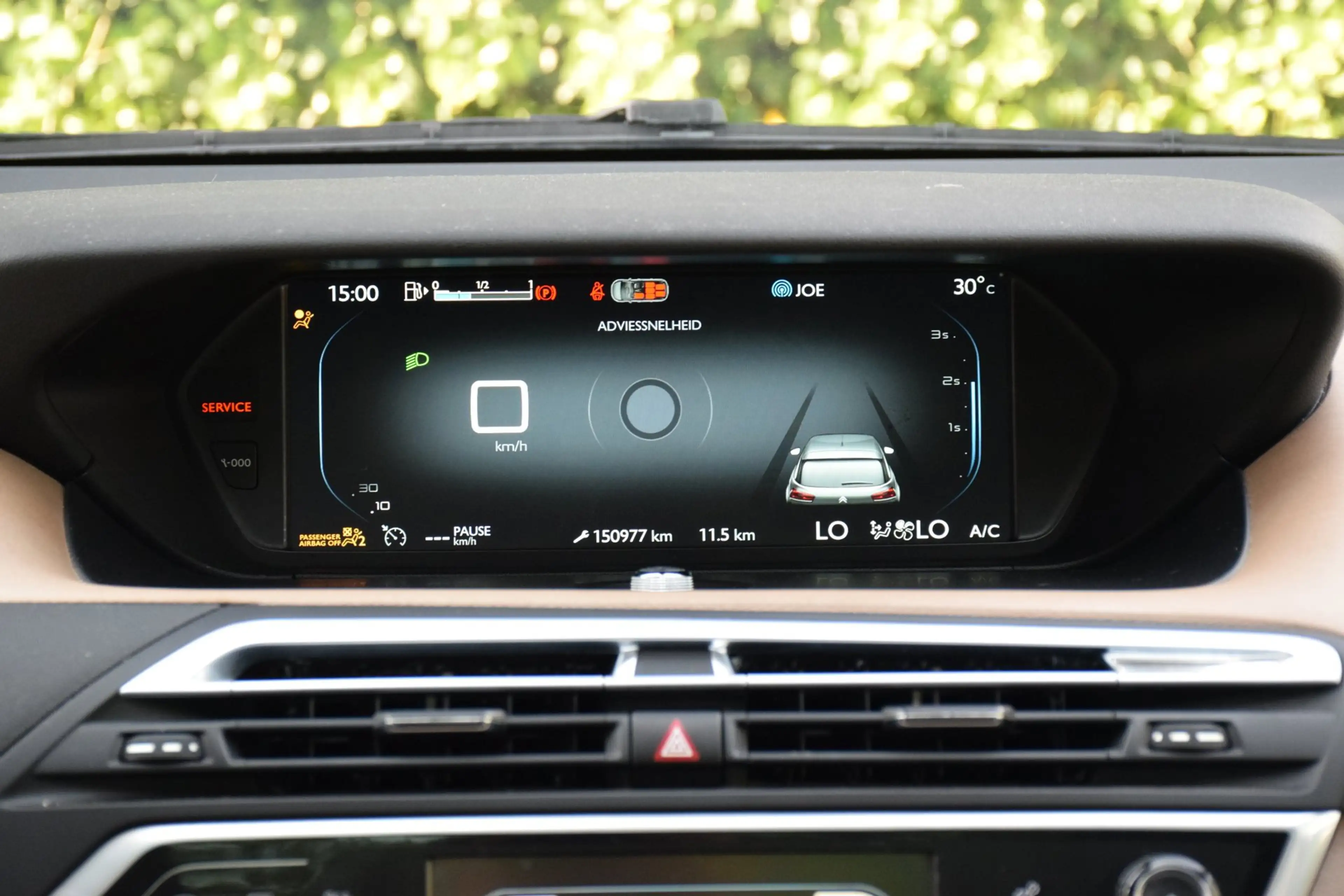 Citroen Grand C4 Picasso 1.2 PureTech Exclusive/Massage/JBL/ — photo 37
