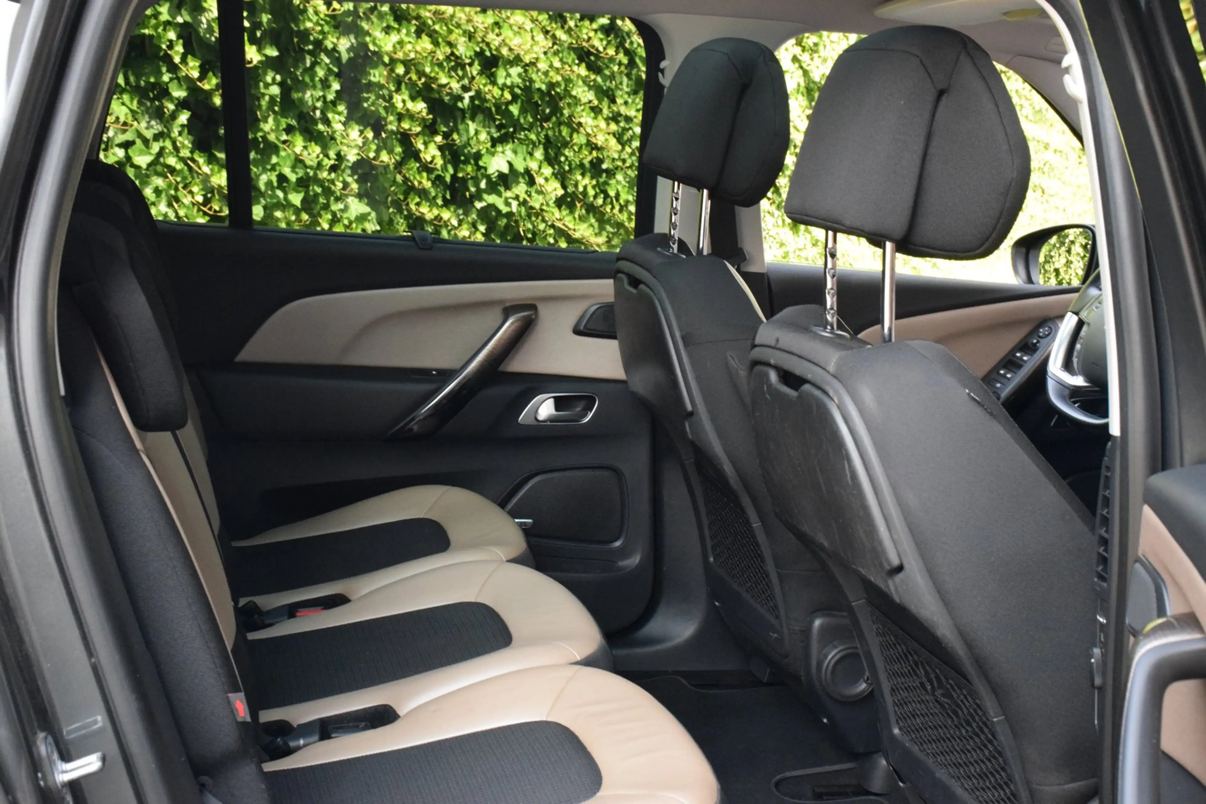 Citroen Grand C4 Picasso 1.2 PureTech Exclusive/Massage/JBL/ — photo 21