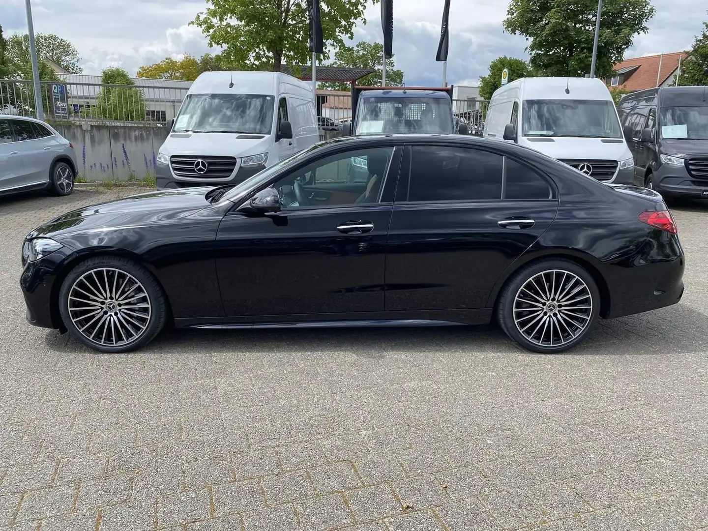 Mercedes-Benz C 300 d AMG Line Premium Distr. Night Lenkradh. Noir - 2