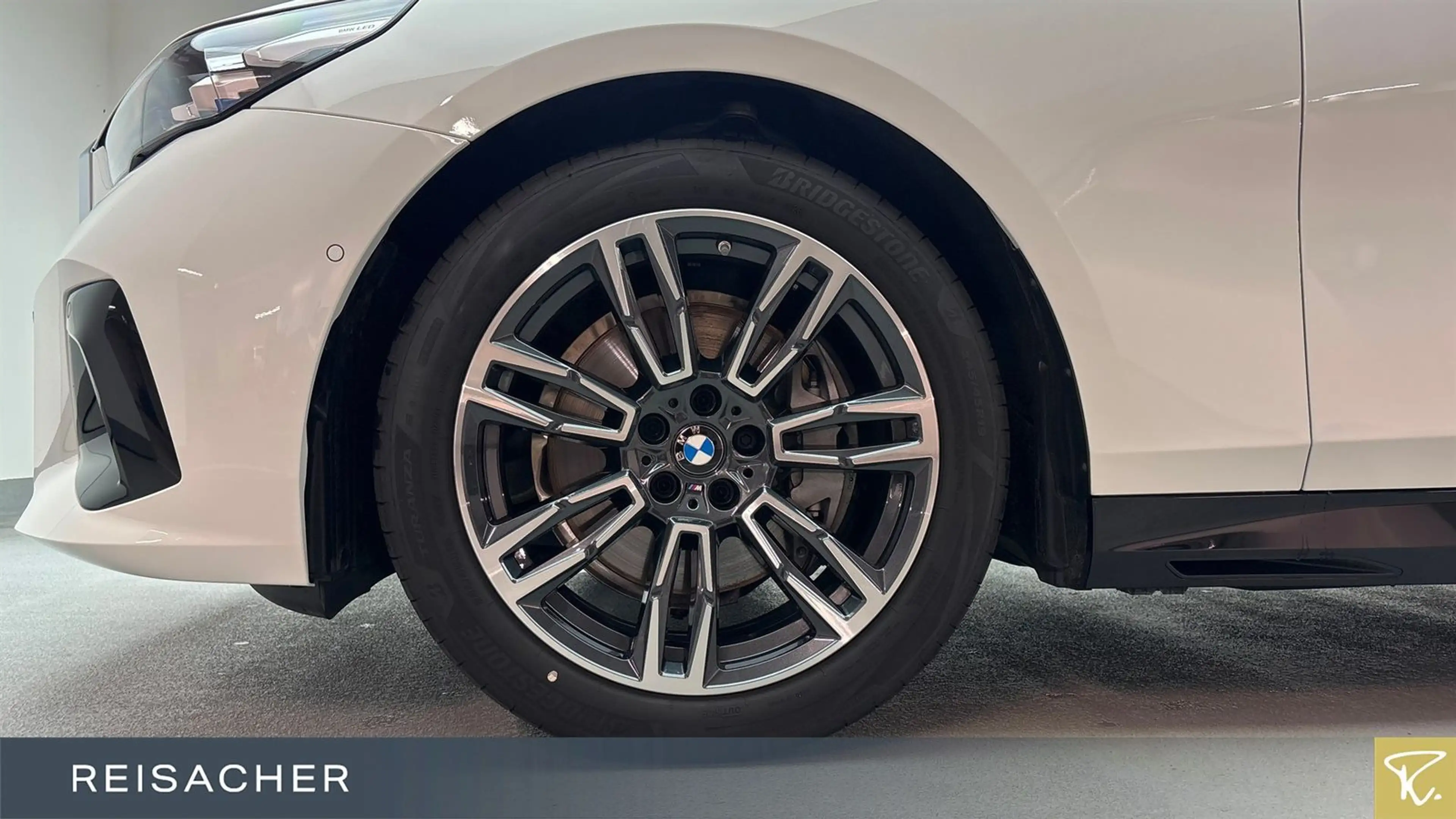 BMW 540 d A xDrive Tou M-Sport,Pano,AHK,DAProf,Autom — photo 3