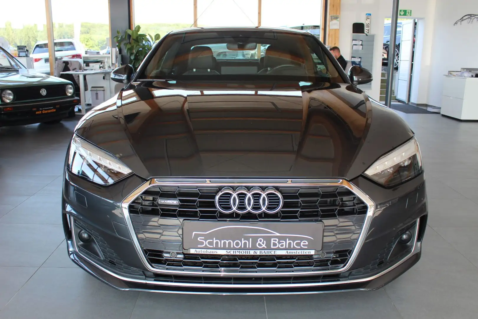 Audi A5 Coupe 40 TDI quattro S line sport S tronic Grijs - 2