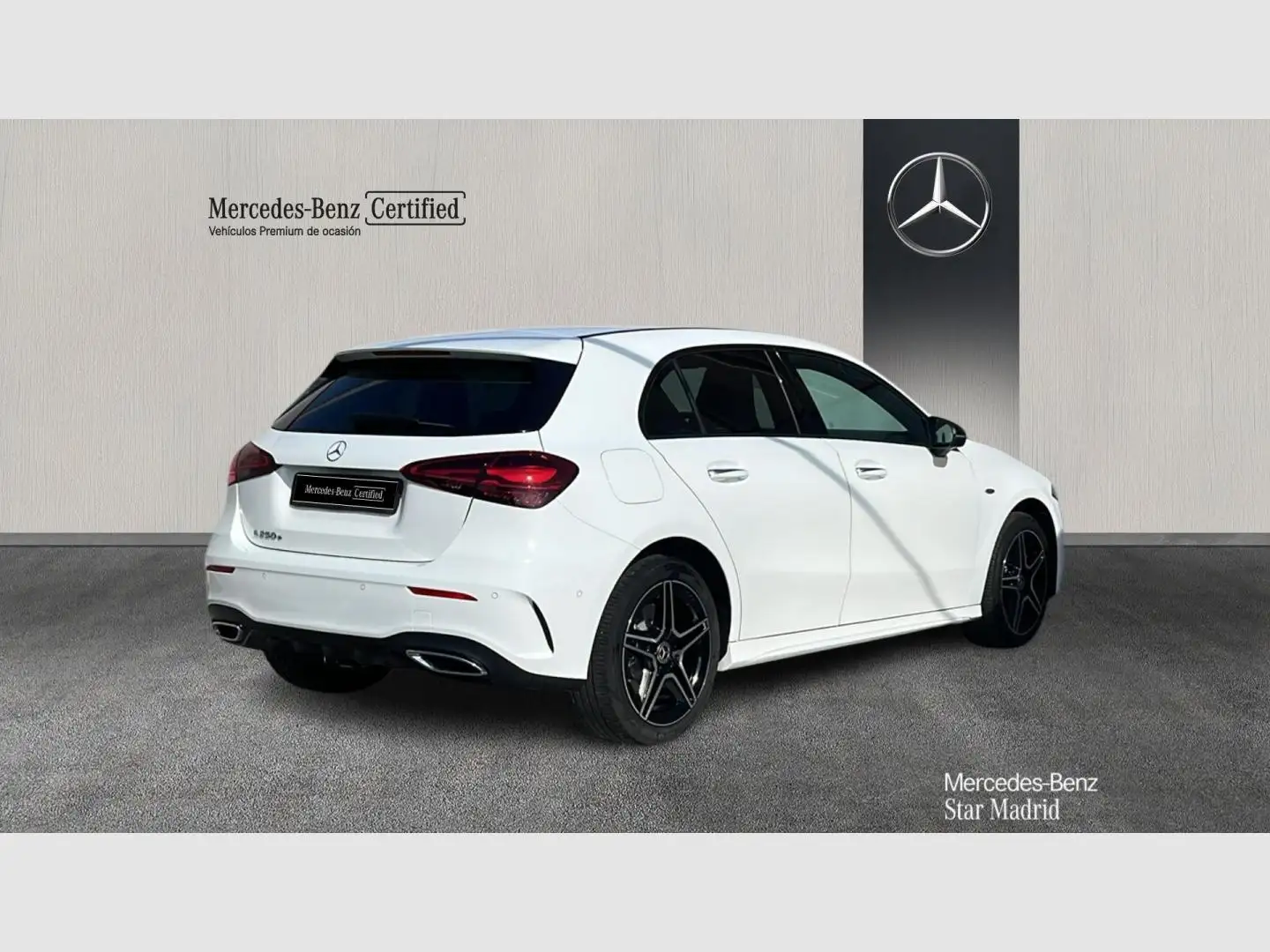 Mercedes-Benz A 250 e con tecnología híbrida EQ Blanco - 2