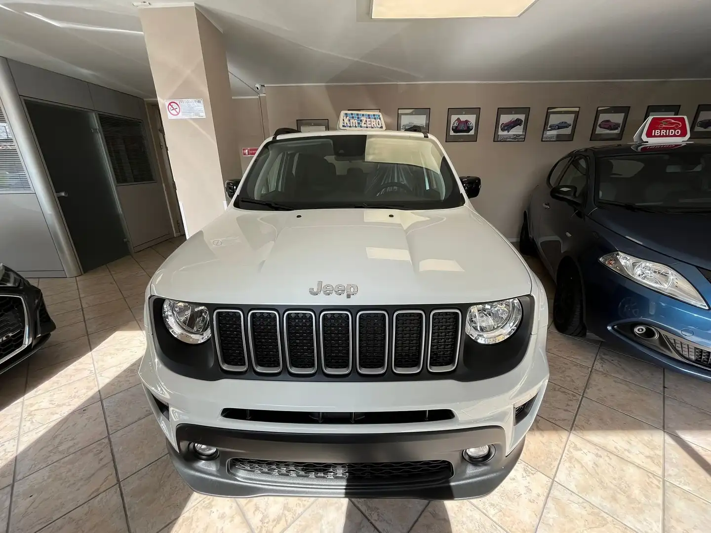 Jeep Renegade 1.0 t3 Limited 2wd Weiß - 2