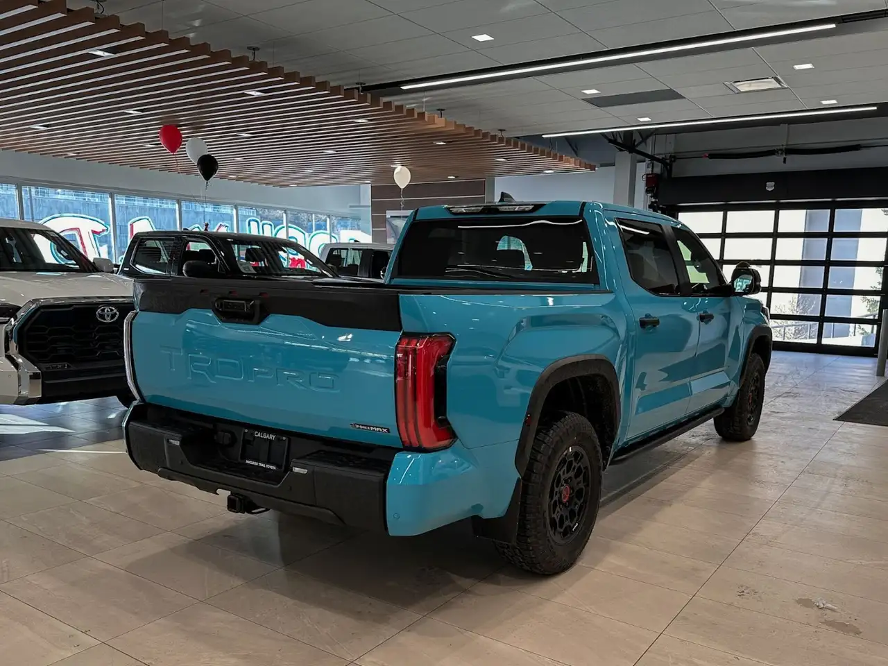 Toyota Tundra снимка Toyota Tundra