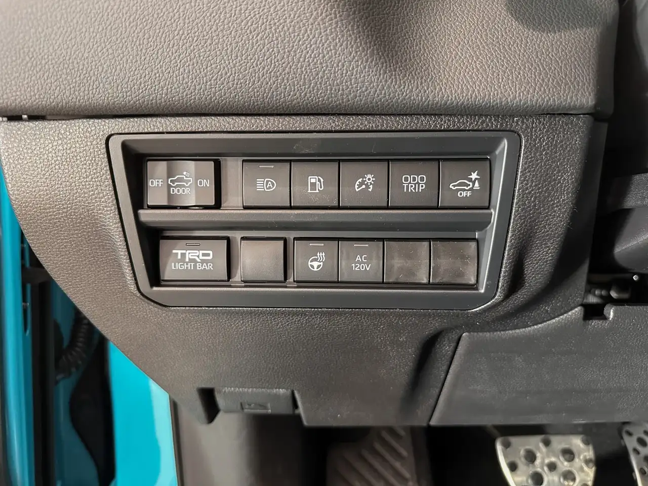 Toyota Tundra снимка Toyota Tundra
