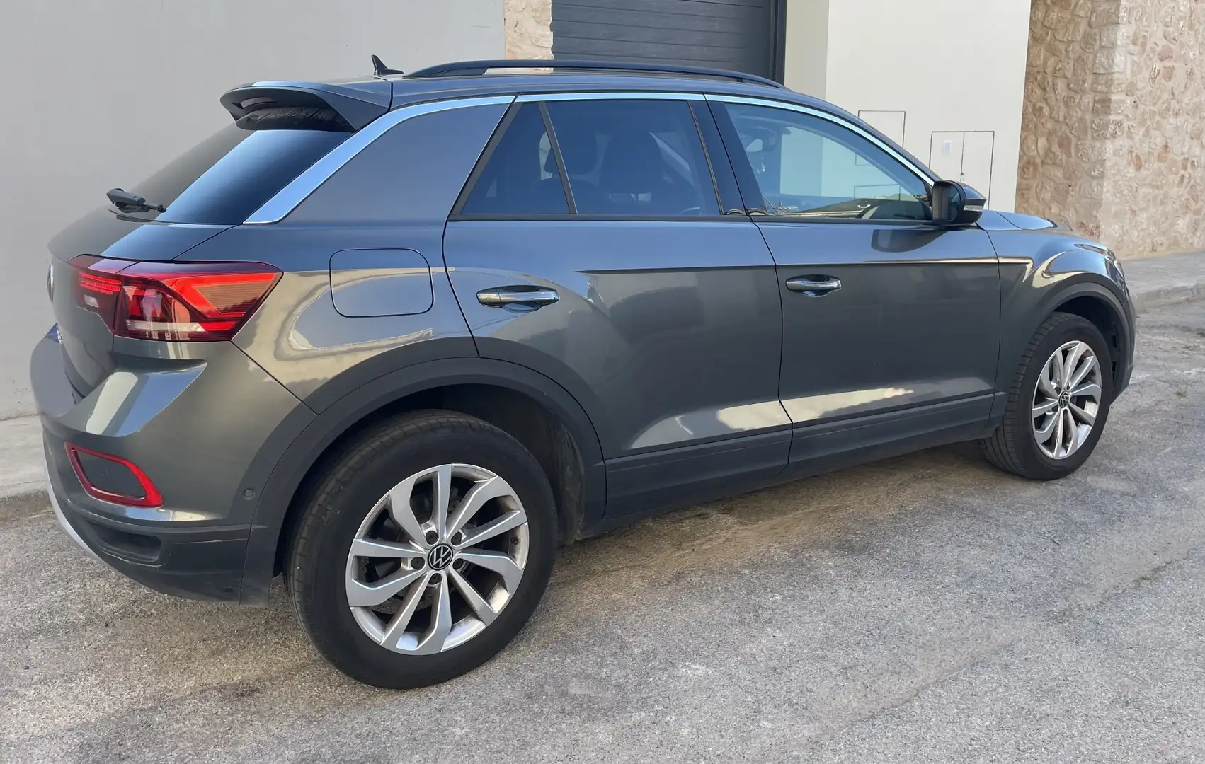 Volkswagen T-Roc 1.0 TSI Life 81kW - 2