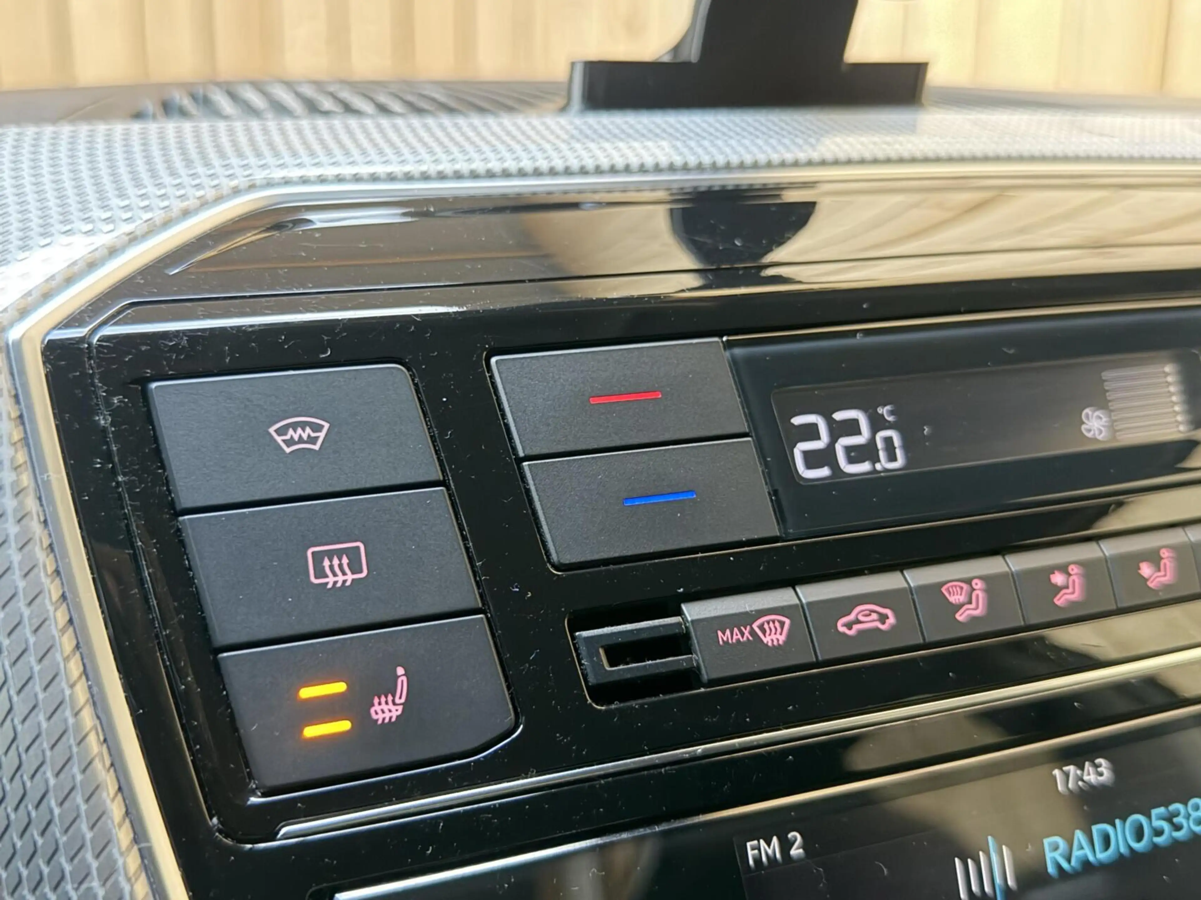 Volkswagen e-up! SoH 82,82% Climate & cruise control | Extra Getint — photo 12