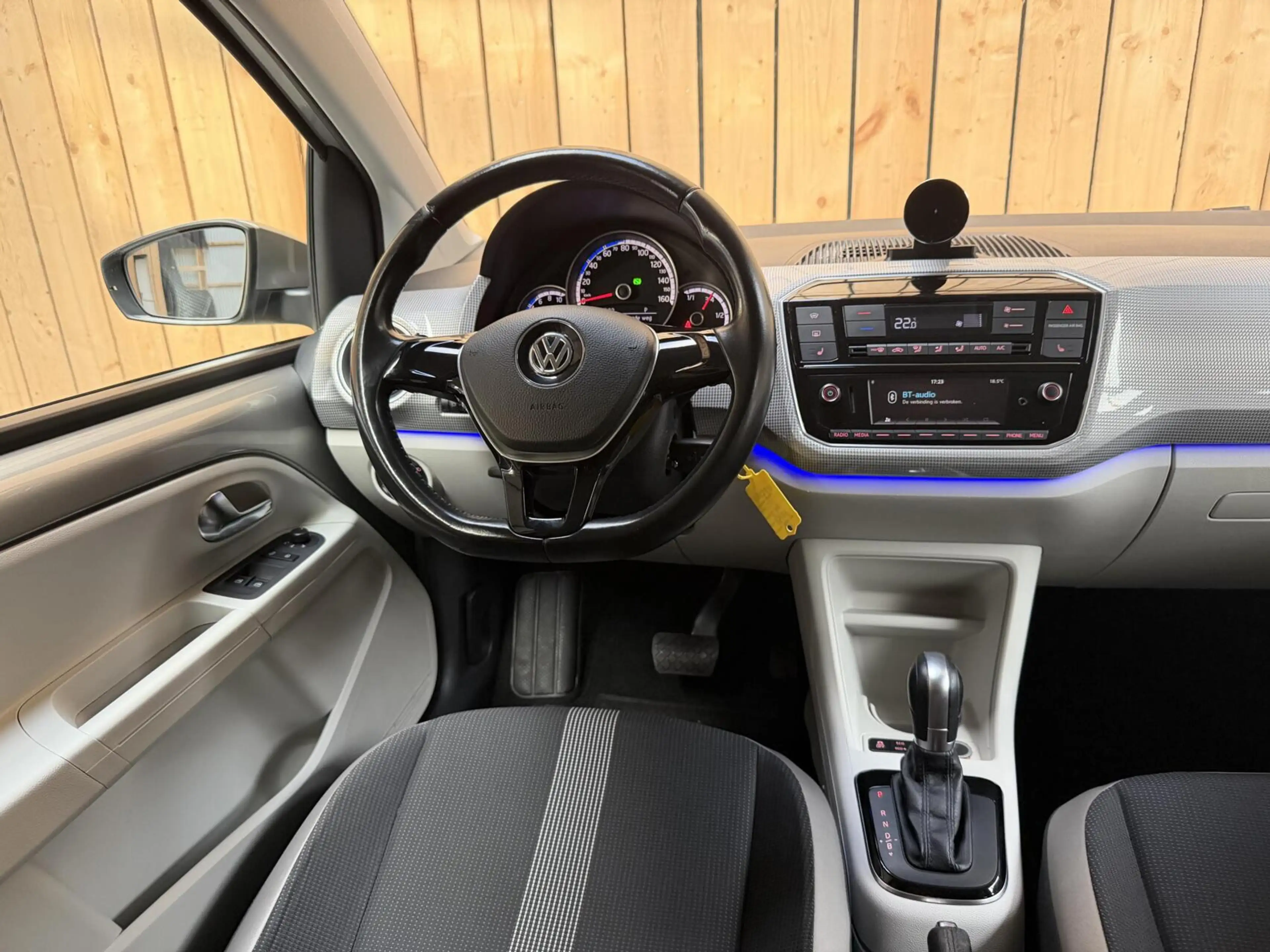 Volkswagen e-up! SoH 82,82% Climate & cruise control | Extra Getint — photo 22