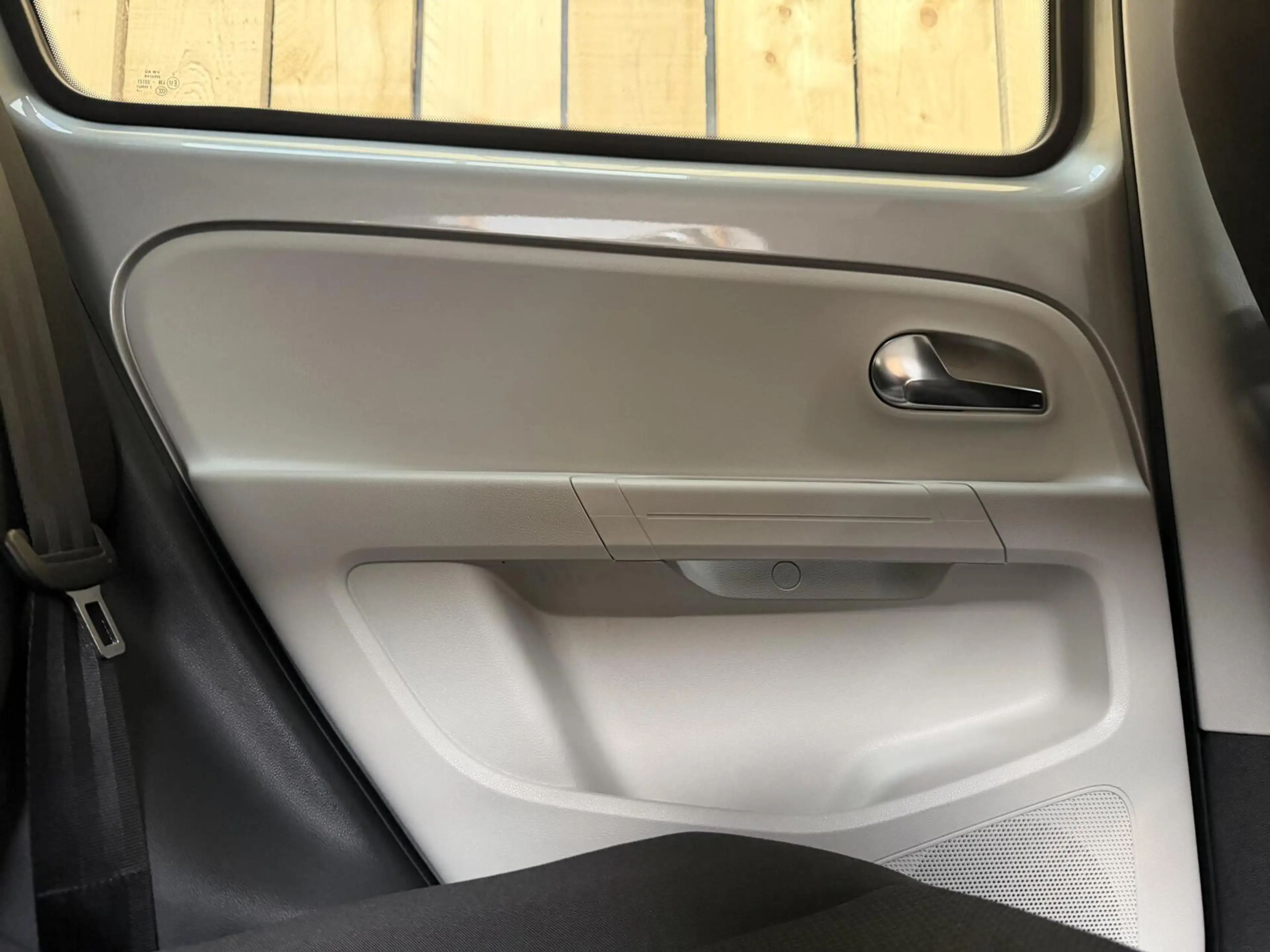 Volkswagen e-up! SoH 82,82% Climate & cruise control | Extra Getint — photo 38