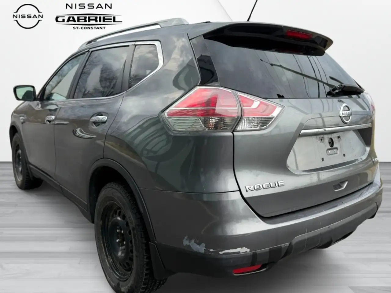 Nissan Rogue снимка Nissan Rogue