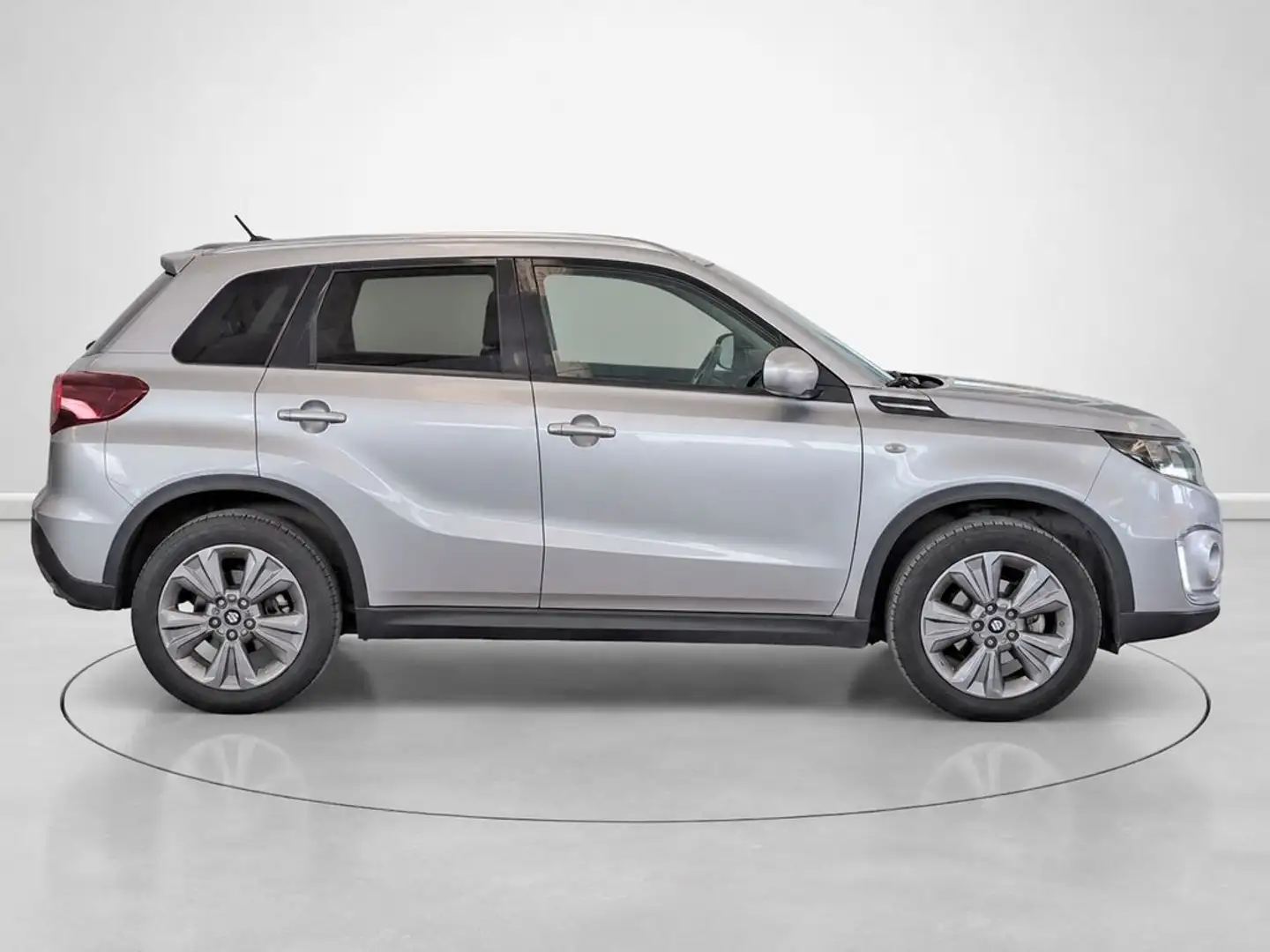 Suzuki Vitara 1.4T GLE Mild Hybrid Gris - 2