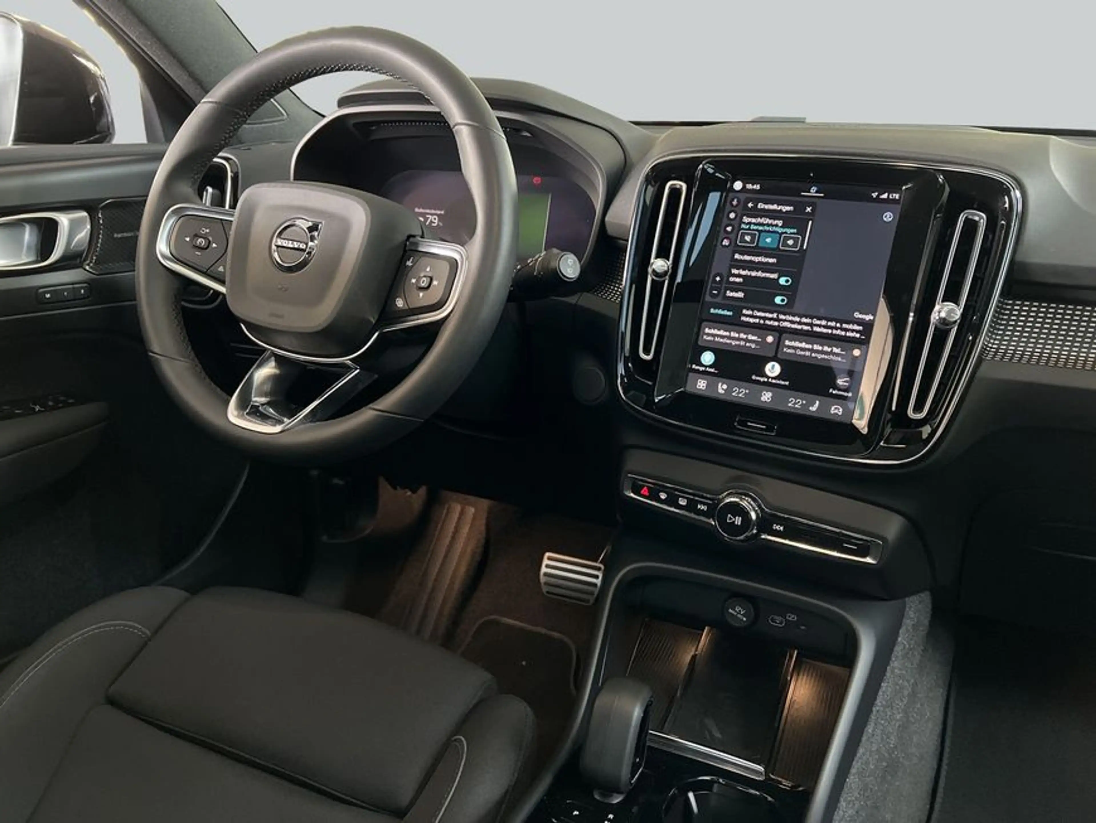 Volvo XC40 XC40 Recharge PRO Glasd 360° Voll-LED 1.Hand — photo 13