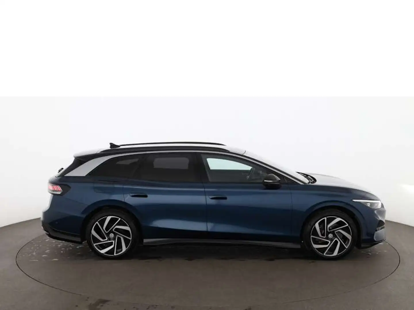 Volkswagen ID.7 Tourer ProW 77kWh Aut MATRIX 360-CAM SKY AHK Blue - 2