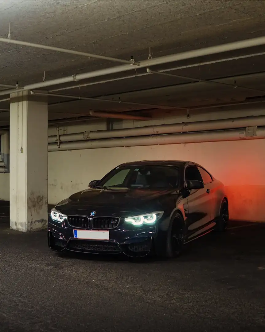 BMW M4 M-DKG Coupe Aut. - 2