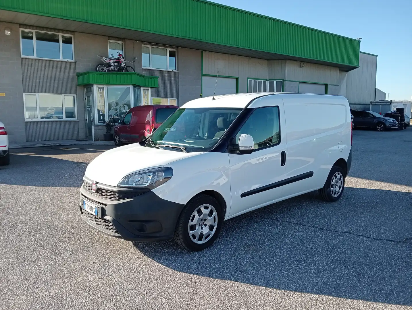 Fiat Doblo MAXI PASSO LUNGO 1.6 MJET 105cv 3 POSTI Bianco - 1