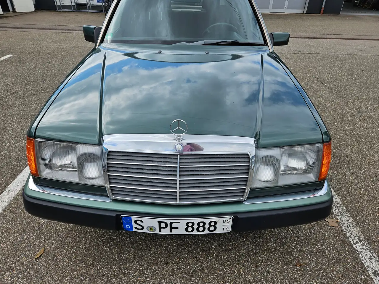 Mercedes-Benz E 260