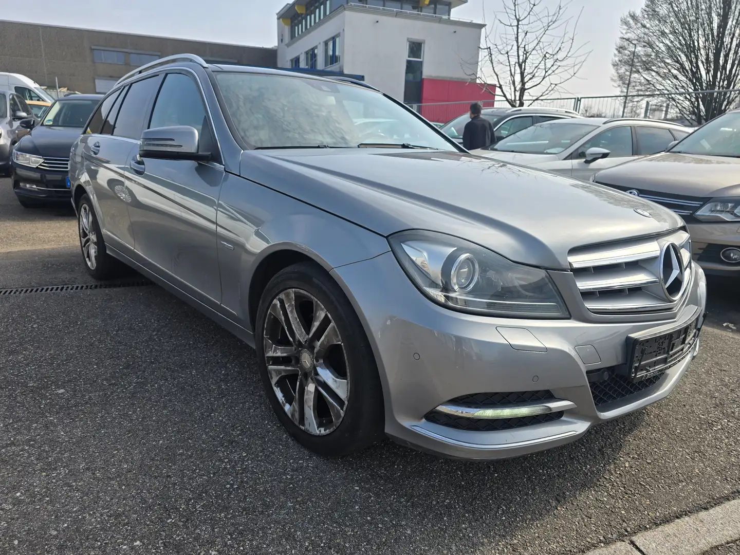 Mercedes-Benz C 220 C-220 CDI Automatik BlueEFFICIENCY Avantgarde Grau - 2