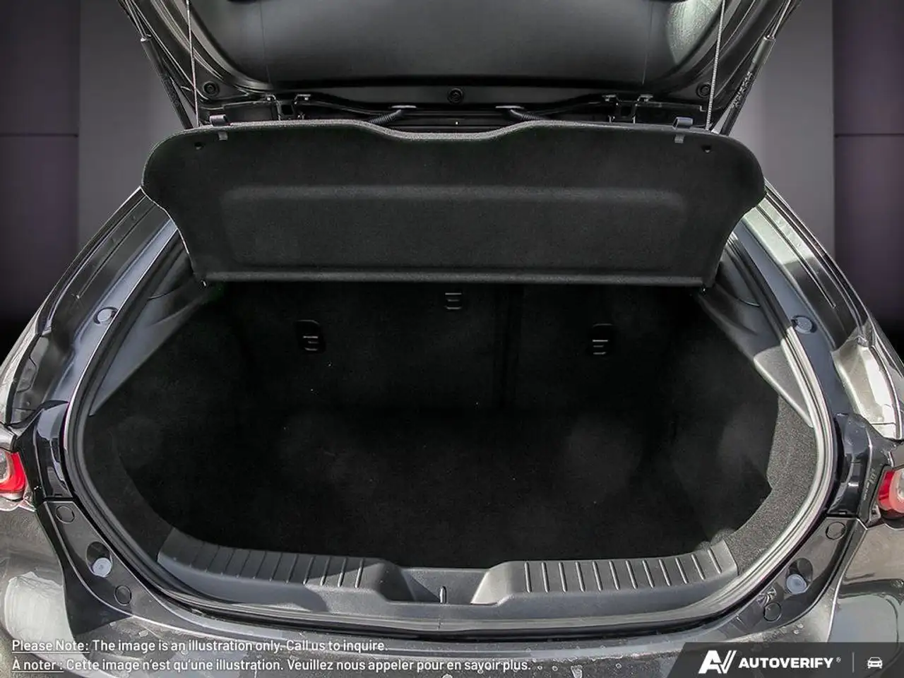 Mazda 3 снимка Mazda 3