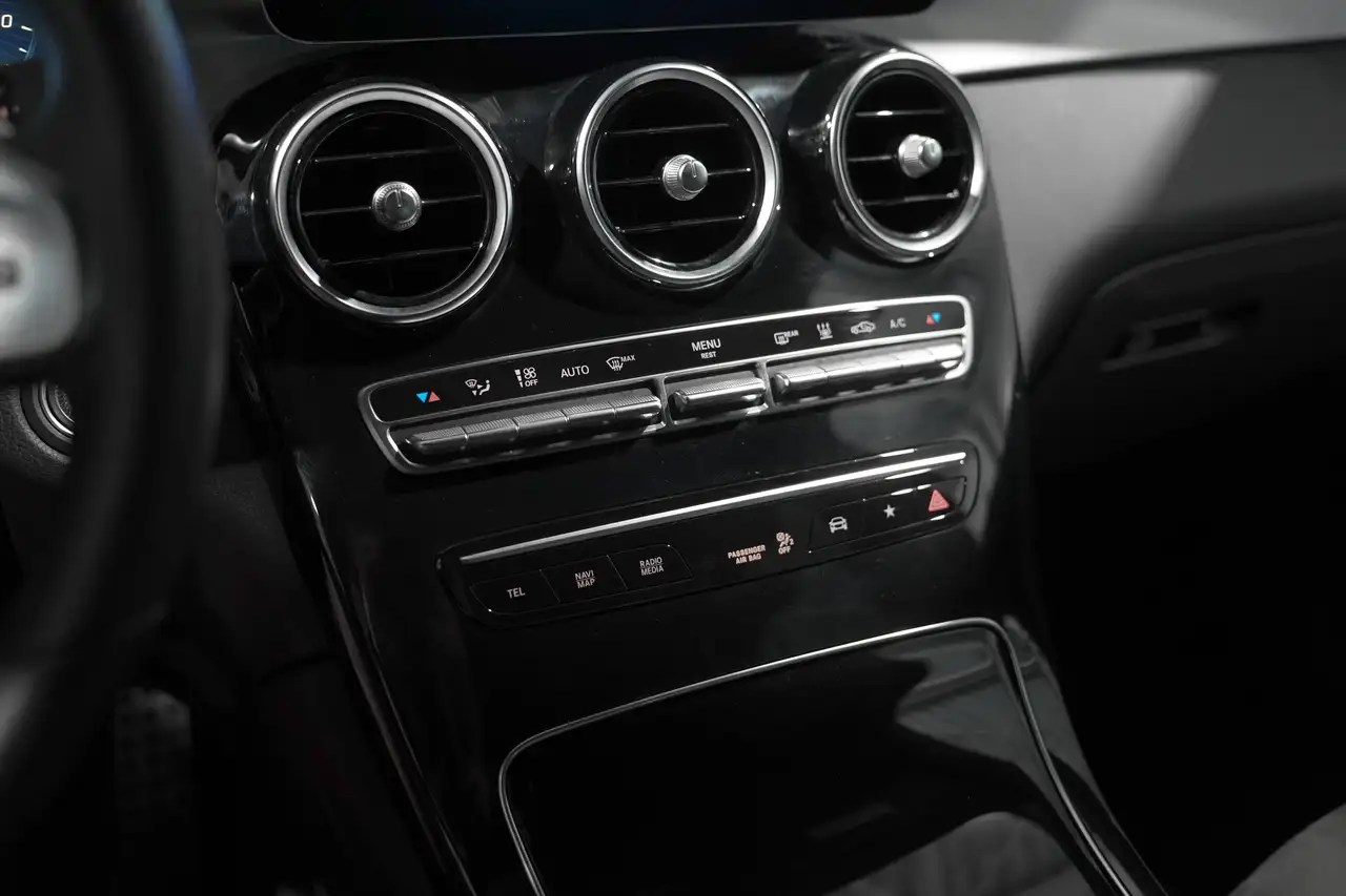 Mercedes-Benz GLC ✖️ PACK AMG 21' BLACK PACK APPLE CARPLAY, миниатюра 9