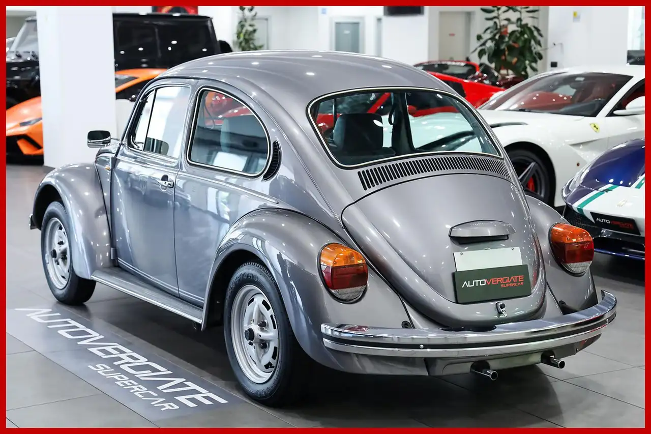 Volkswagen Maggiolino GIUBILEO 50th - TAGLIANDATA - 5300 KM DA NUOVA, foto 4