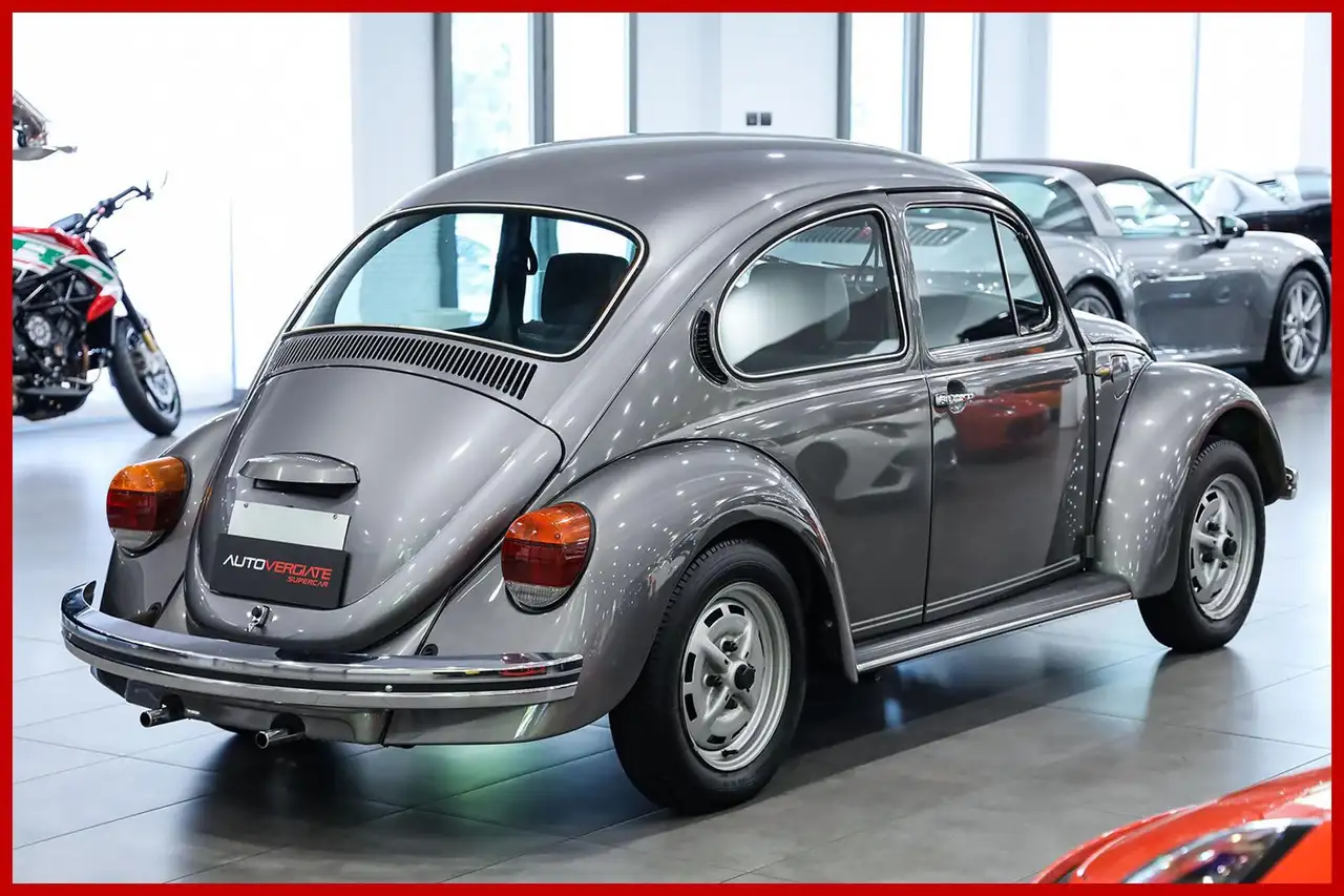 Volkswagen Maggiolino GIUBILEO 50th - TAGLIANDATA - 5300 KM DA NUOVA, foto 6