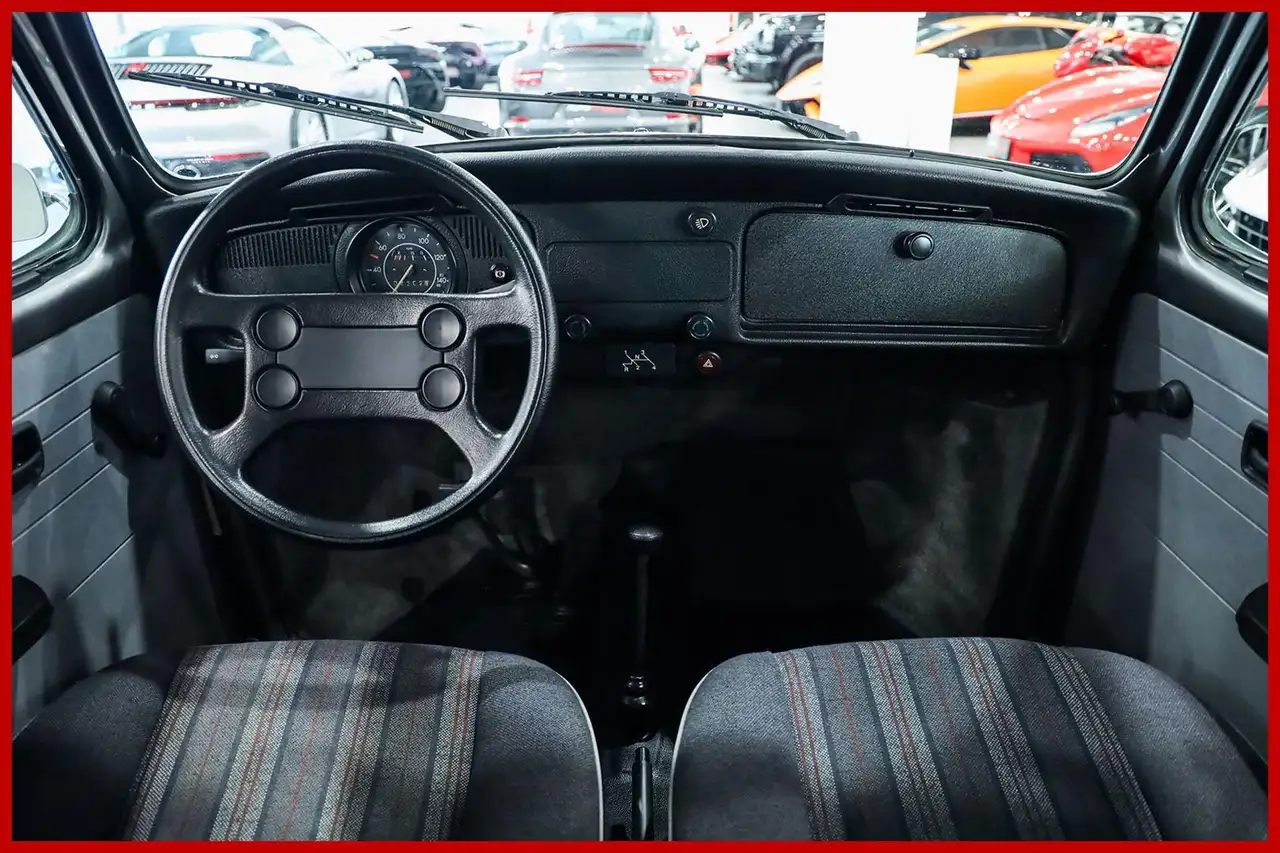 Volkswagen Maggiolino GIUBILEO 50th - TAGLIANDATA - 5300 KM DA NUOVA, foto 11
