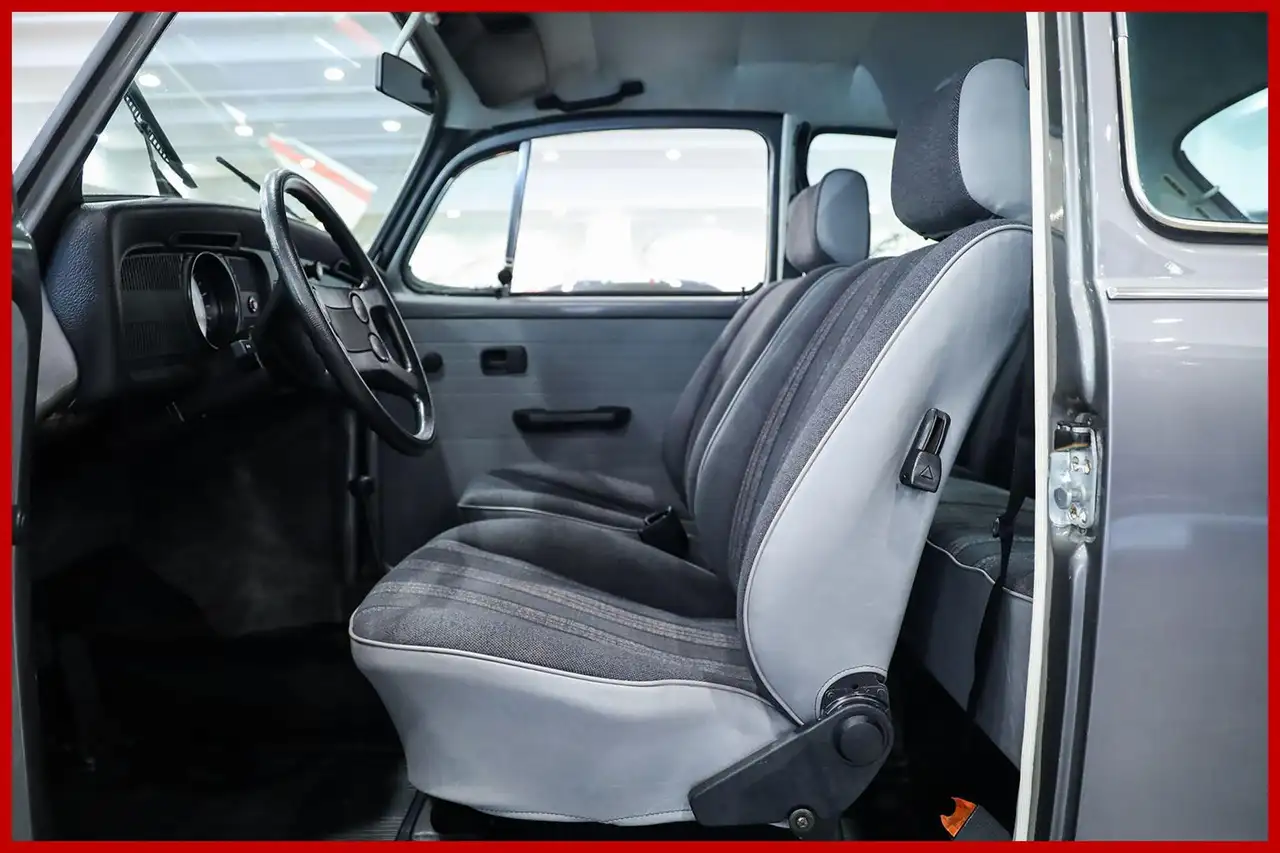 Volkswagen Maggiolino GIUBILEO 50th - TAGLIANDATA - 5300 KM DA NUOVA, foto 7