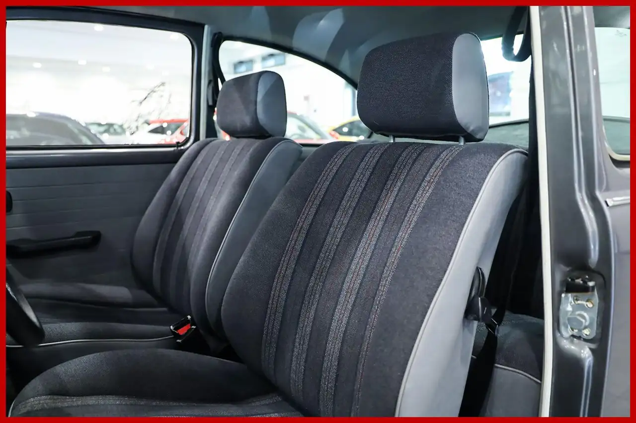 Volkswagen Maggiolino GIUBILEO 50th - TAGLIANDATA - 5300 KM DA NUOVA, foto 8