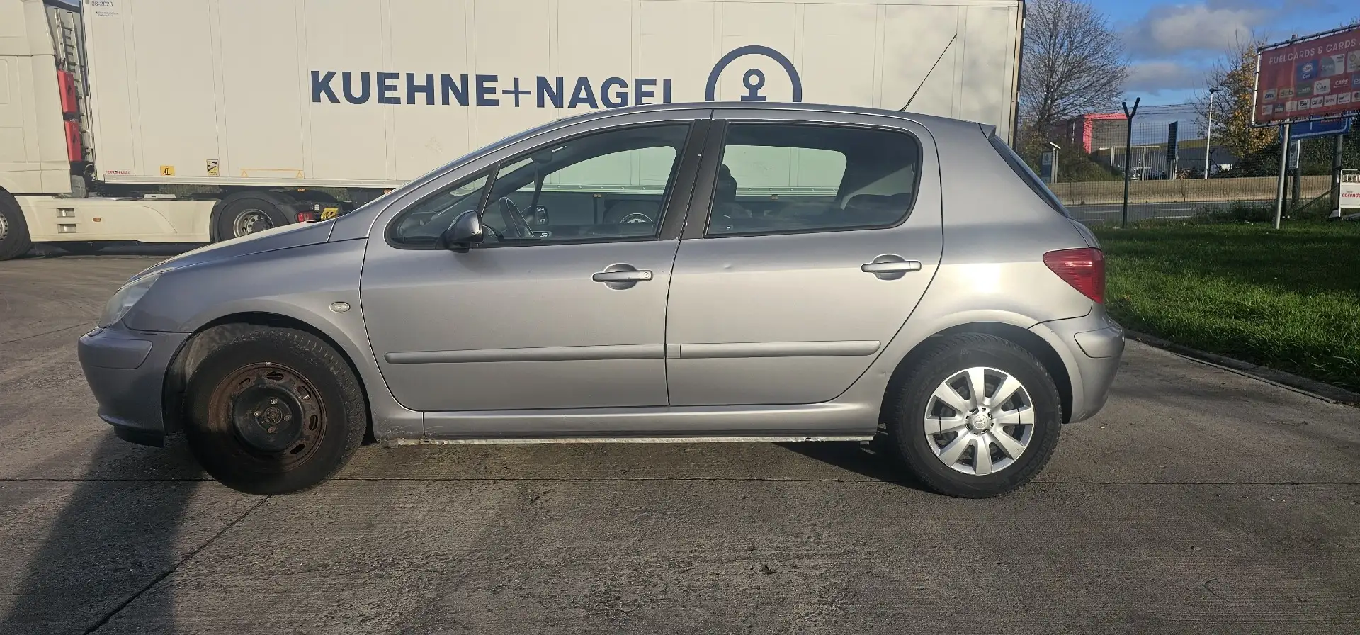 Peugeot 307 1.6i 16v Privilège - 2
