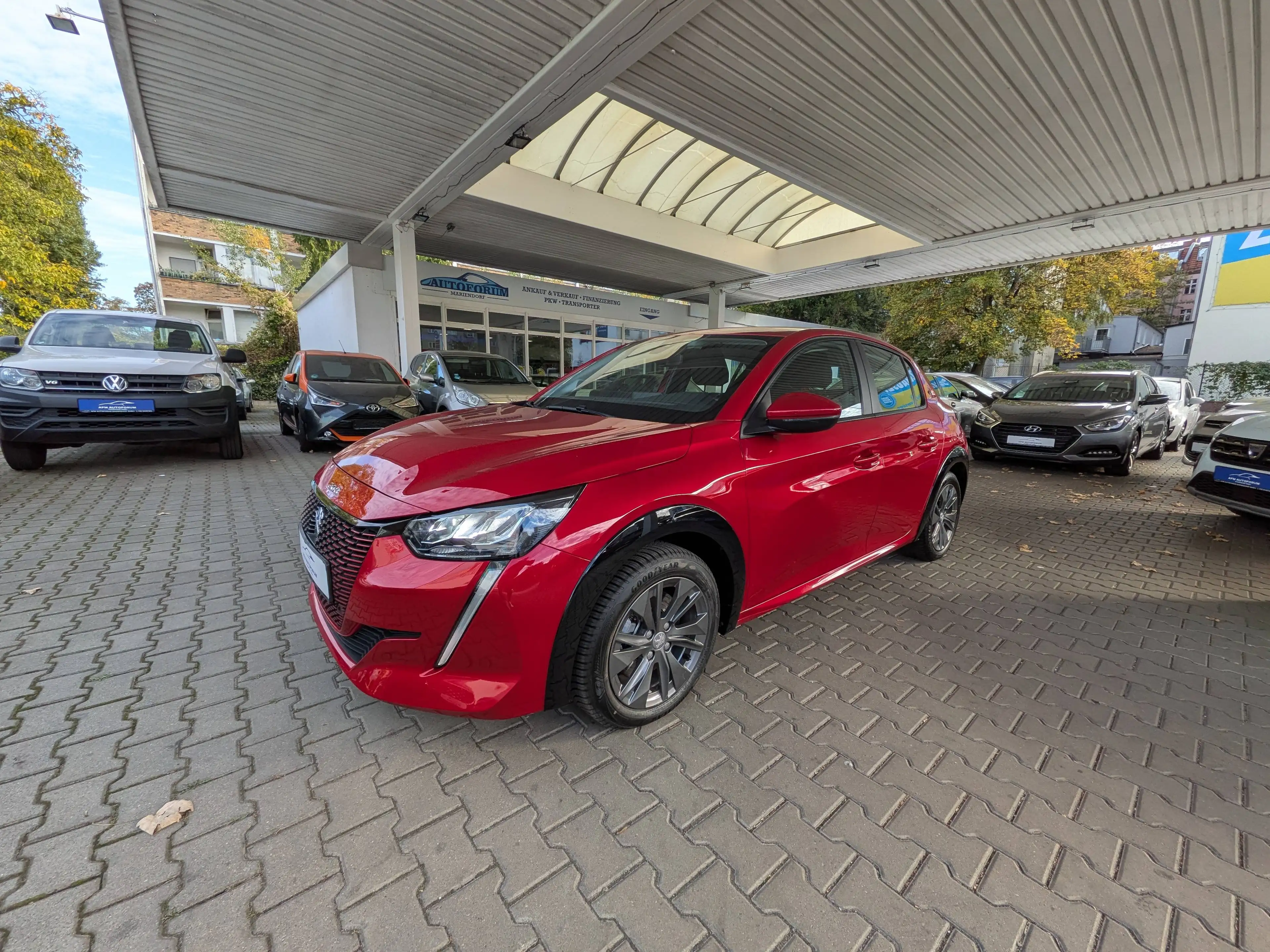 Peugeot 208 e- Active Pack — photo 4