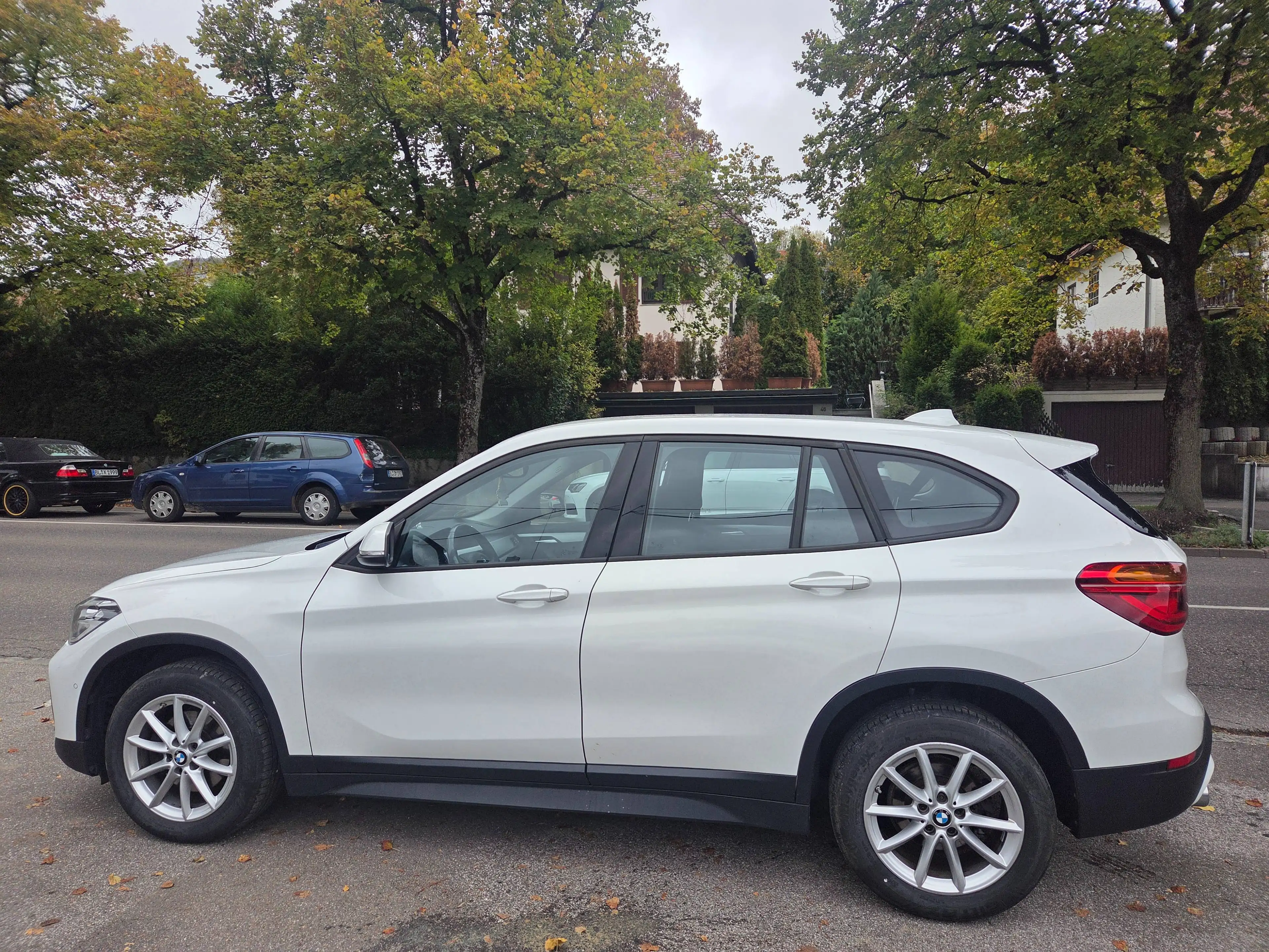 BMW X1 sDrive 18 i Advantage — photo 10