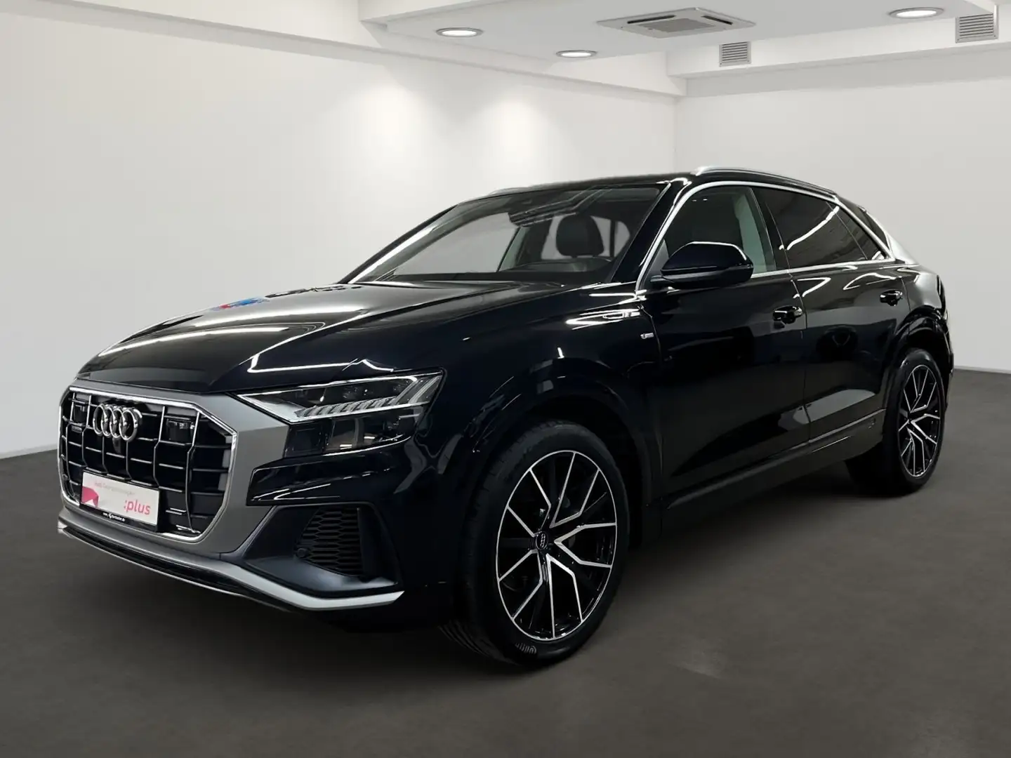 Audi Q8 50 TDI s-line Tecnology Stadt Tour PANO B&O Schwarz - 2