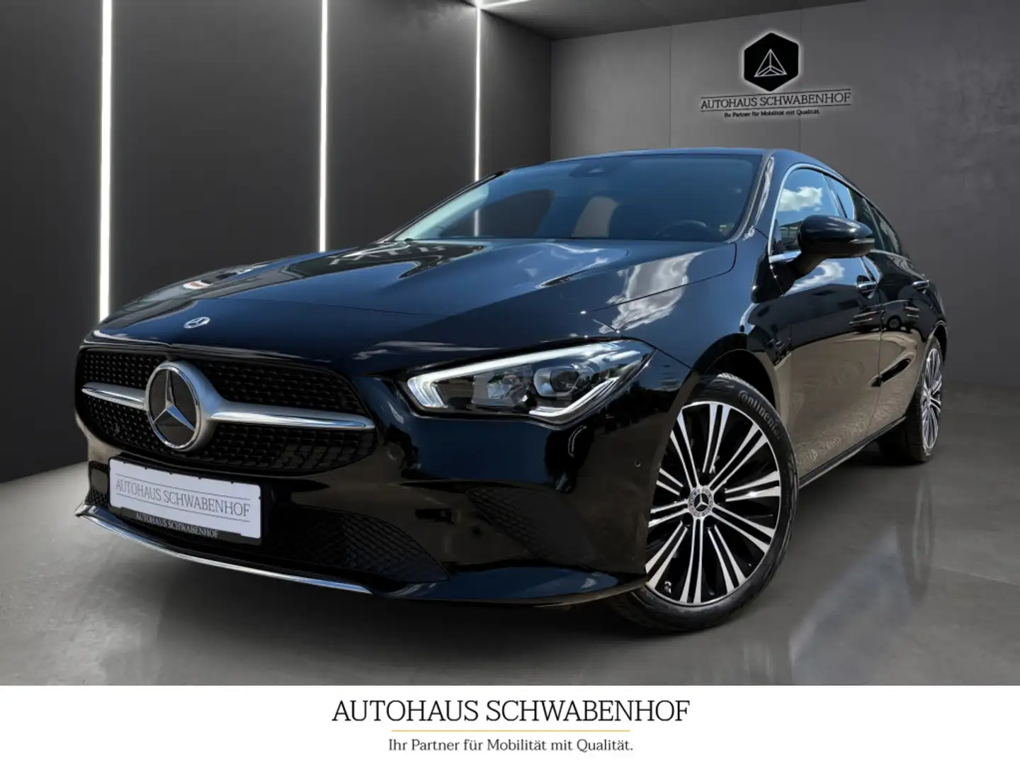 Mercedes-Benz CLA 200 Progressive | Leder | LED | 360° Kamera | Keyless Zwart - 1