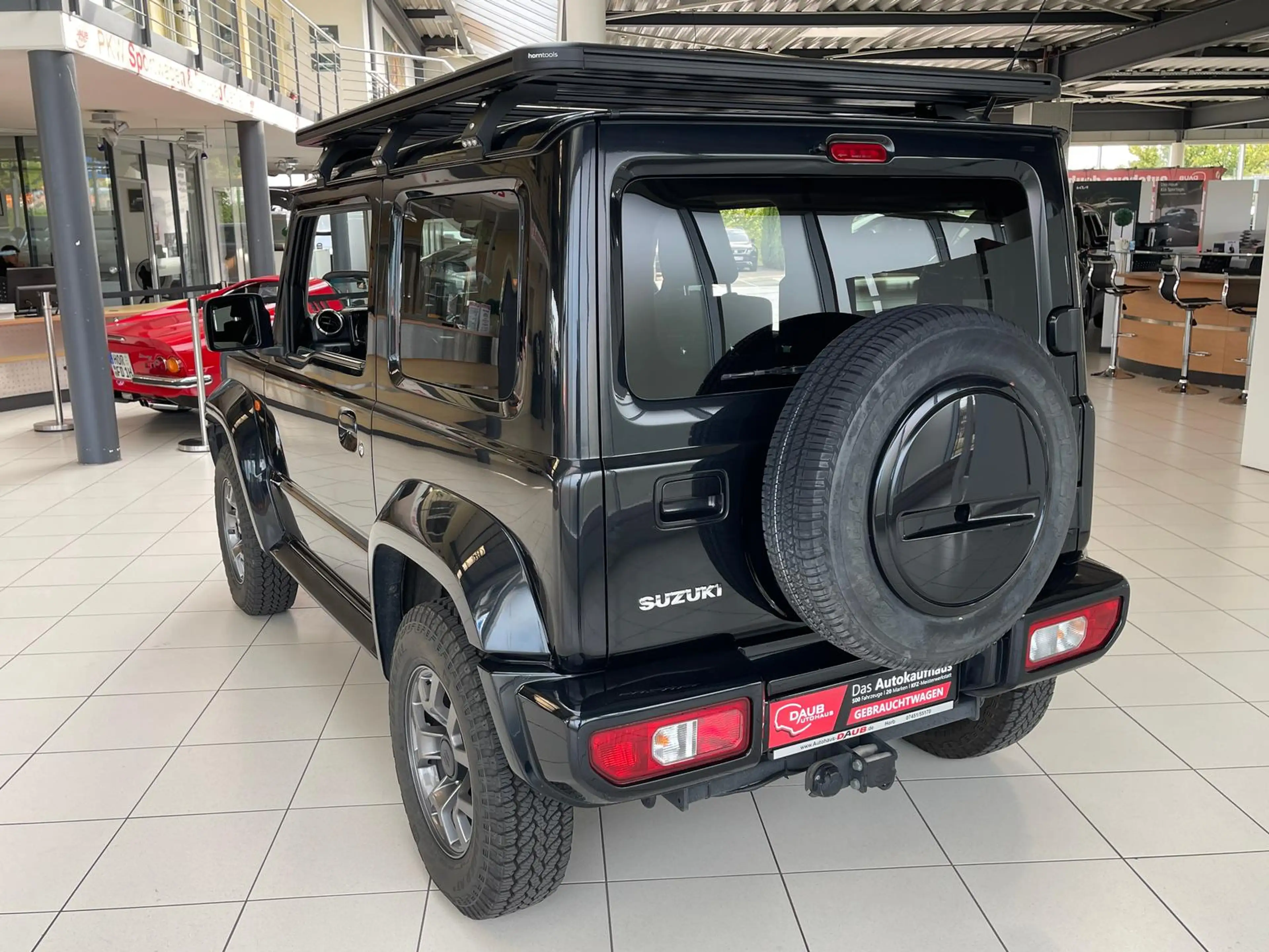Suzuki Jimny Comfort+AllGrip+Navi+AHK+LED+4-Sitzer+Dachträger++ — photo 4