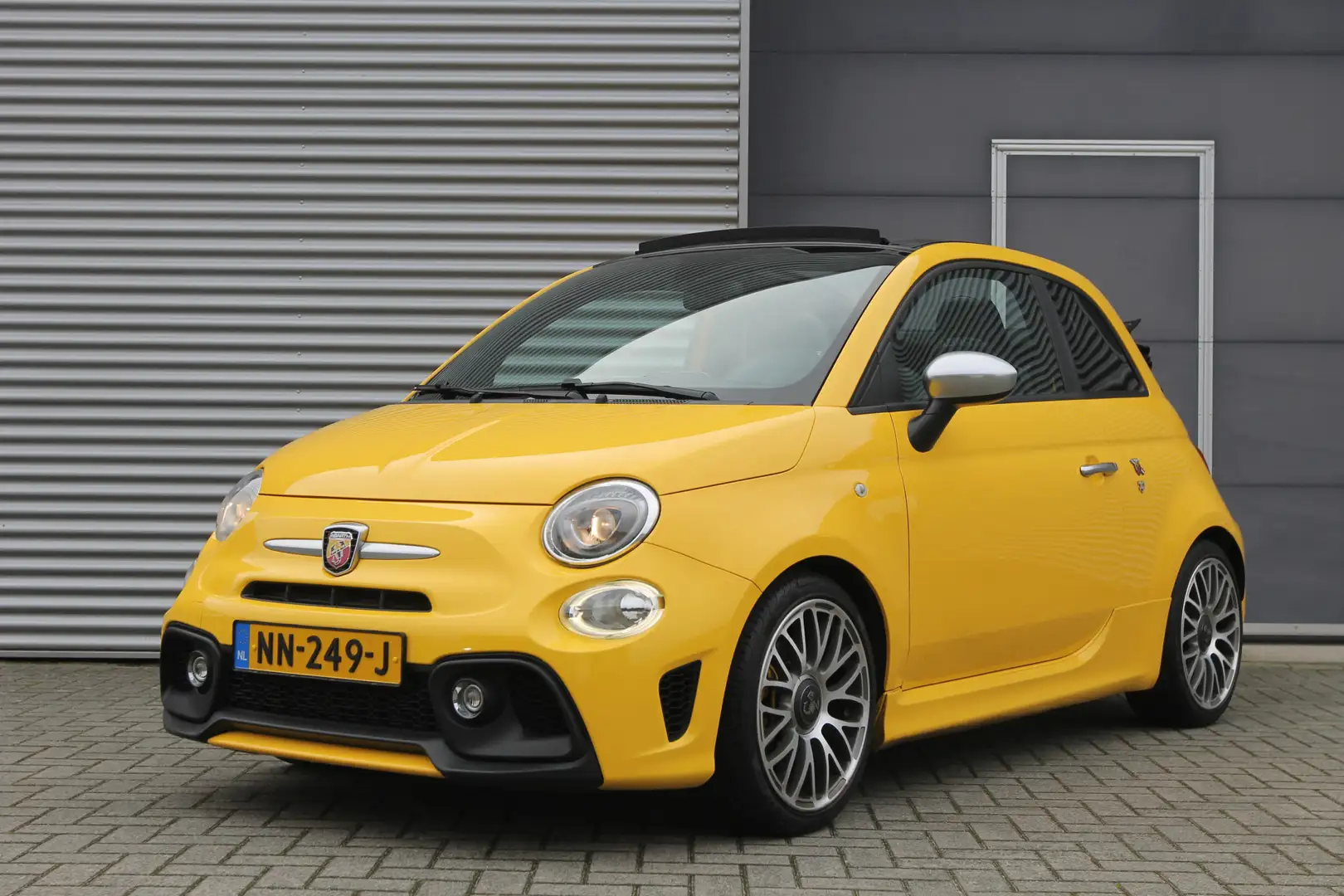 Fiat 500C Abarth 1.4 T-Jet Turismo 595 I 165 PK I AUT. I NAVI I LED Жовтий - 1