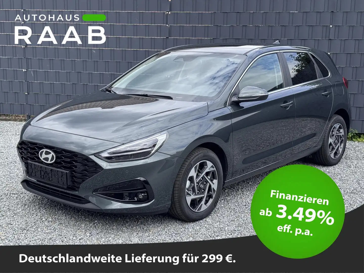 Hyundai i30 Facelift Family Automatik Grün - 1