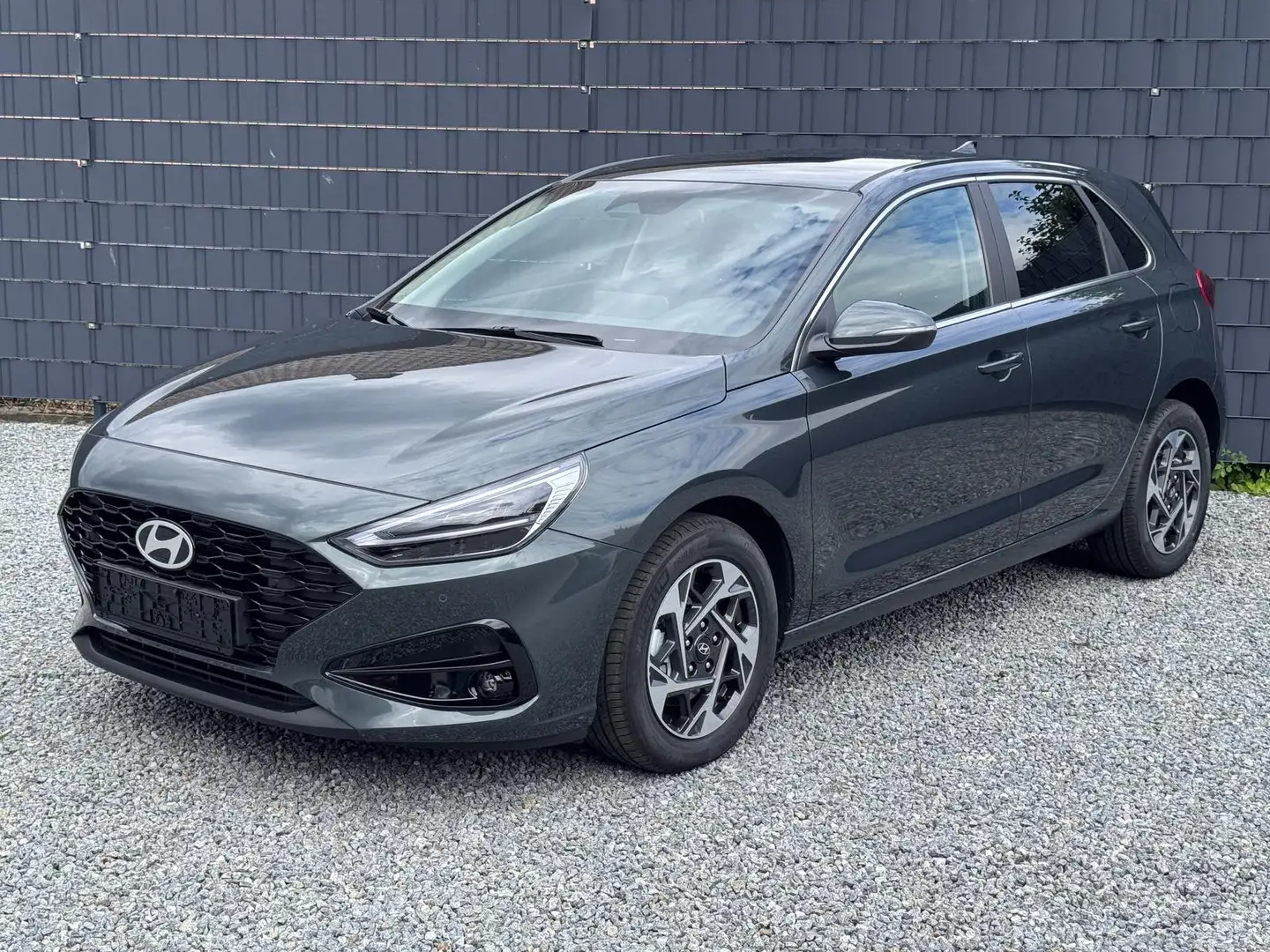 Hyundai i30 Facelift Family Automatik Grün - 2