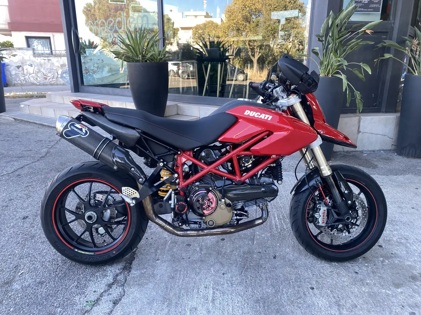 Ducati Hypermotard 1100 s - 1