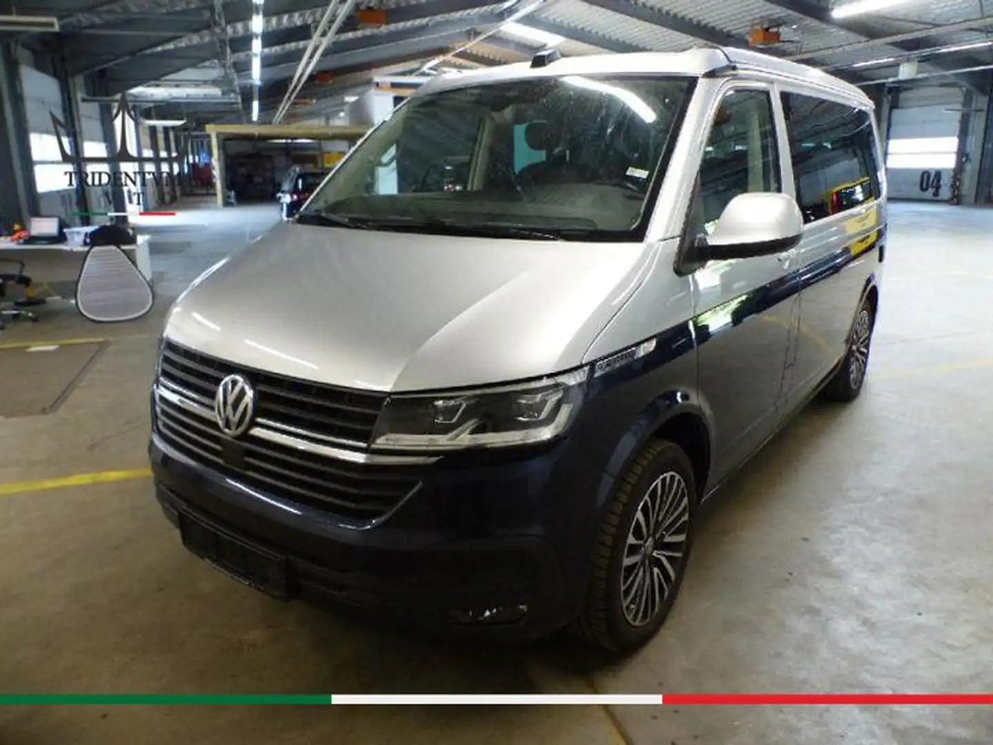 Volkswagen T6.1 California California 2.0 Tdi Beach Tour 150cv 4Mot. DSG Grigio - 2