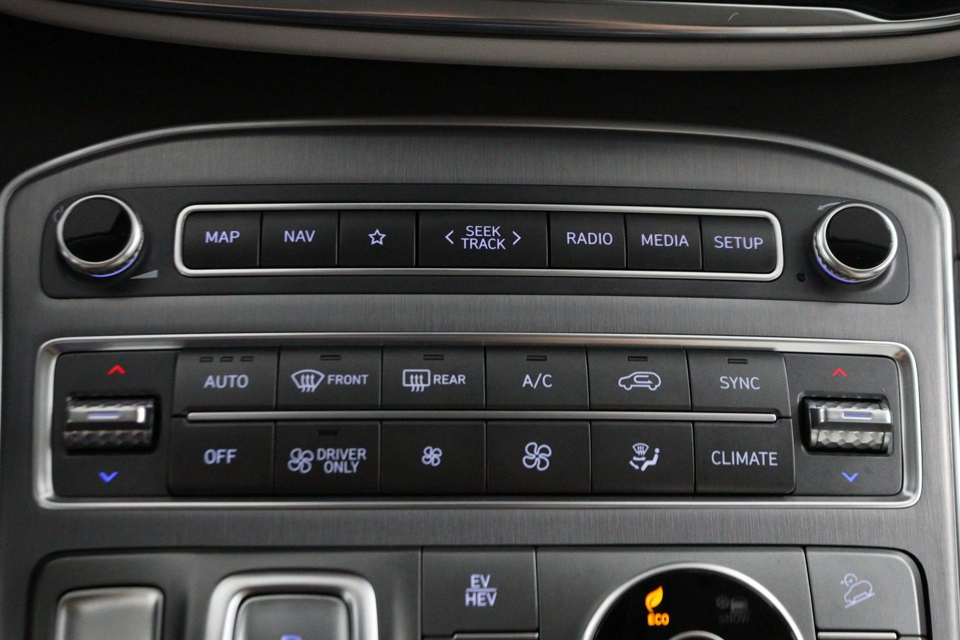 Hyundai SANTA FE 1.6 T-GDI PHEV Premium Plus Sky Automaat | Apple C — photo 11