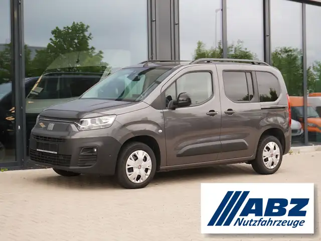 Fiat Doblo Kombi 1.5 130 Automatik / Panoramadach